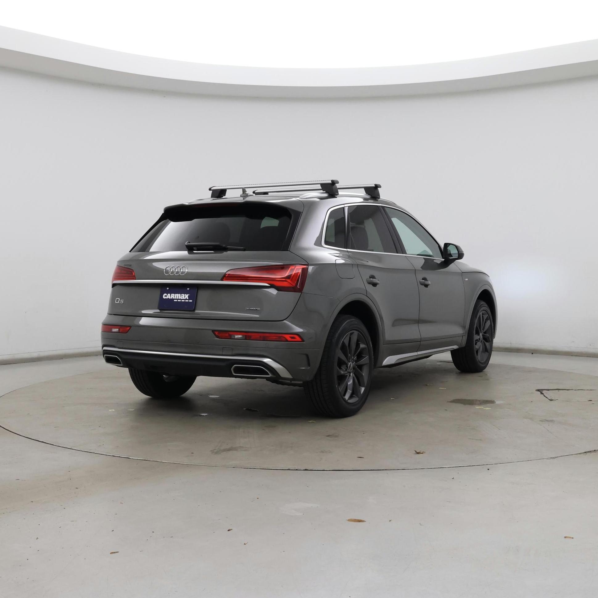 Thumbnail: 2023 Audi Q5 - 8