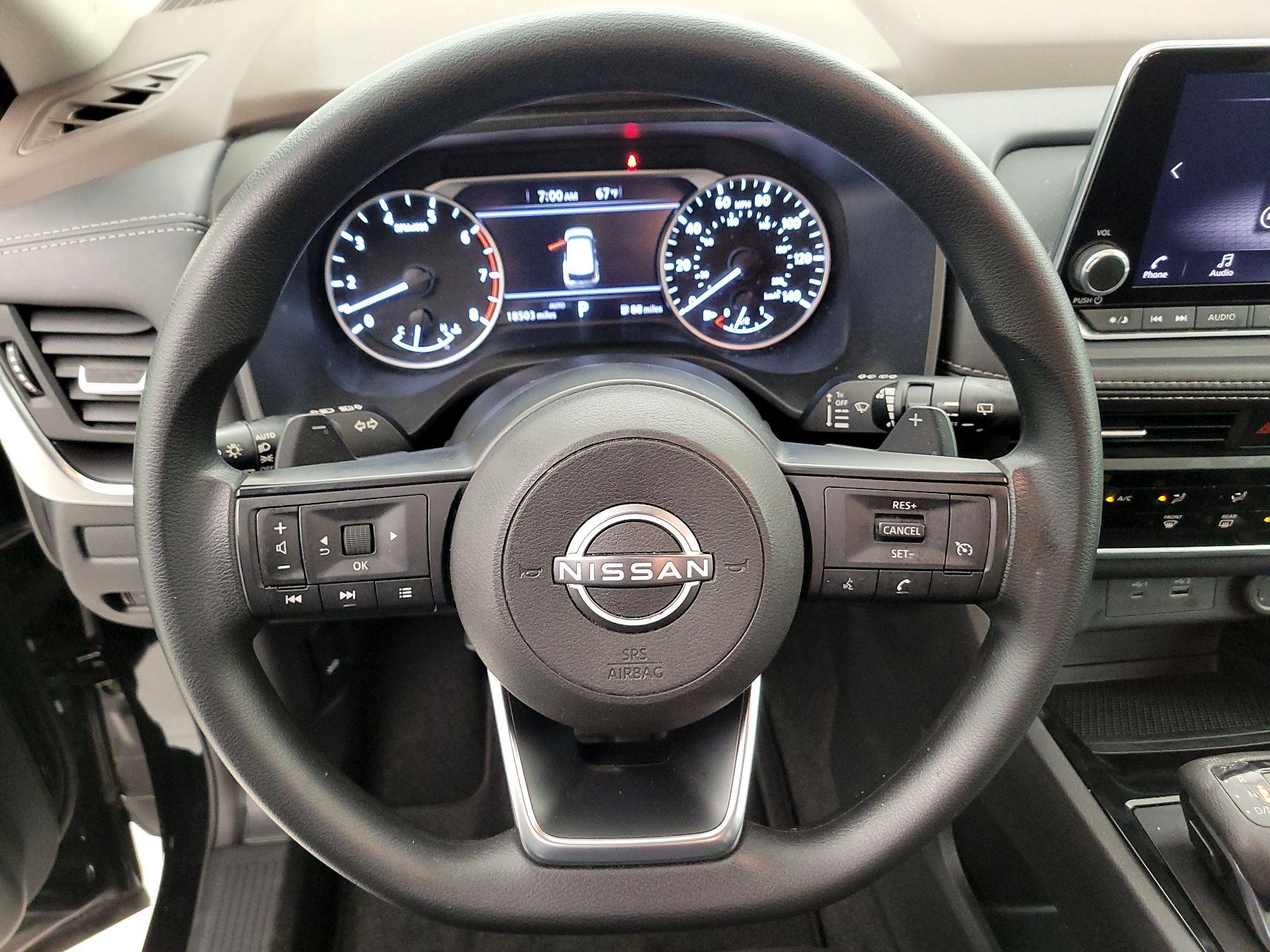 Thumbnail: 2023 Nissan Rogue - 10