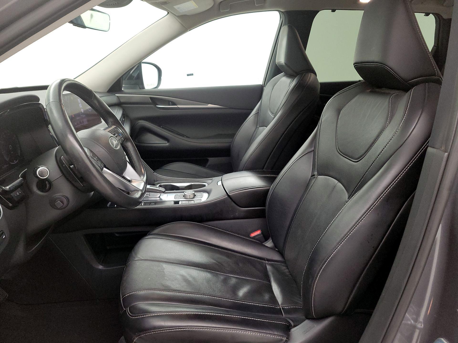 Thumbnail: 2023 INFINITI QX60 - 11