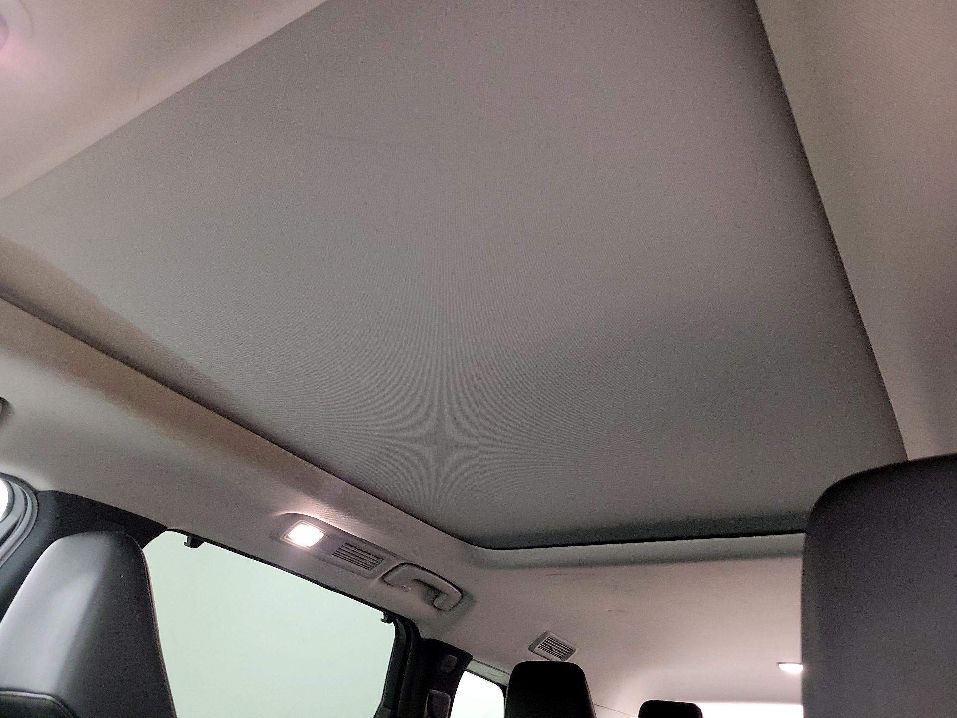 Thumbnail: 2023 INFINITI QX60 - 20