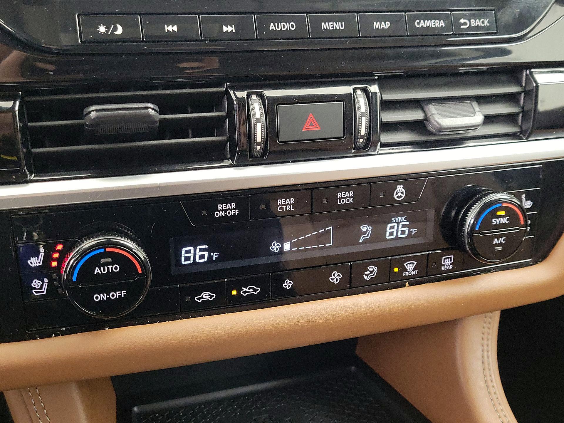 Thumbnail: 2023 Nissan Pathfinder - 17