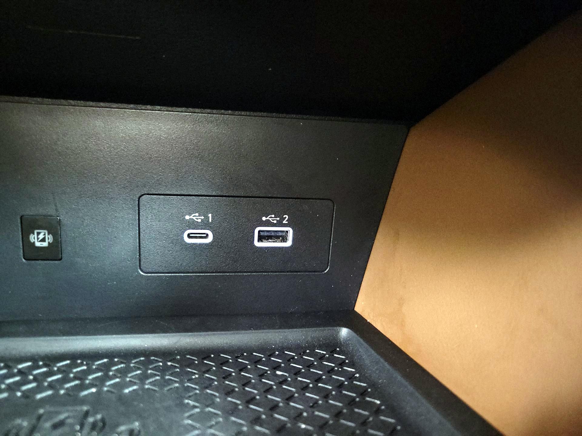 Thumbnail: 2023 Nissan Pathfinder - 19