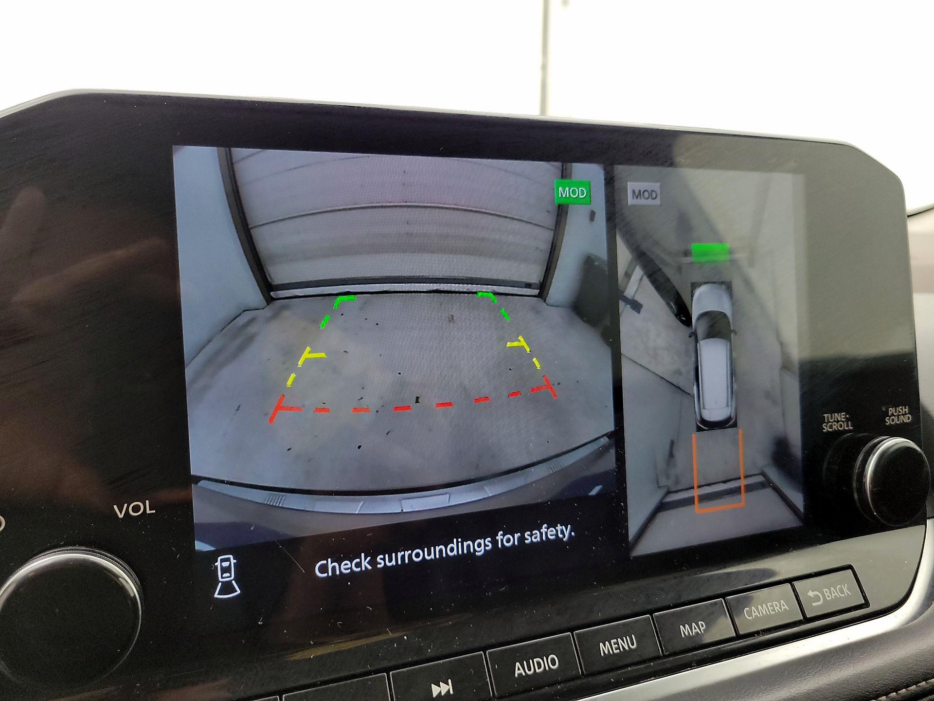 Thumbnail: 2023 Nissan Rogue - 15