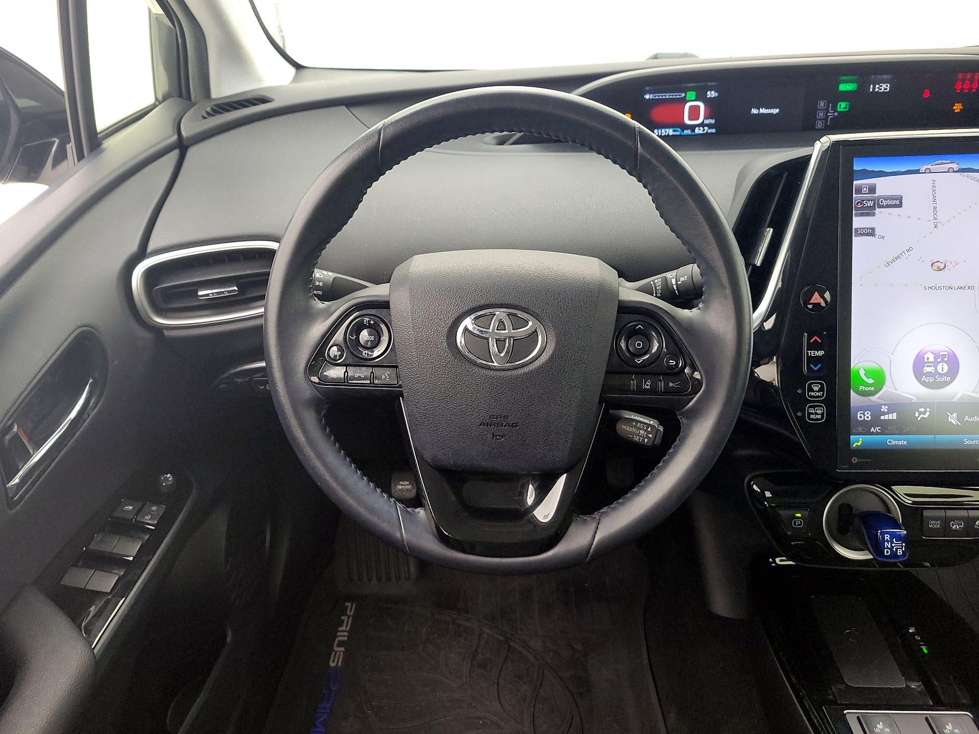 Thumbnail: 2020 Toyota Prius Prime - 10