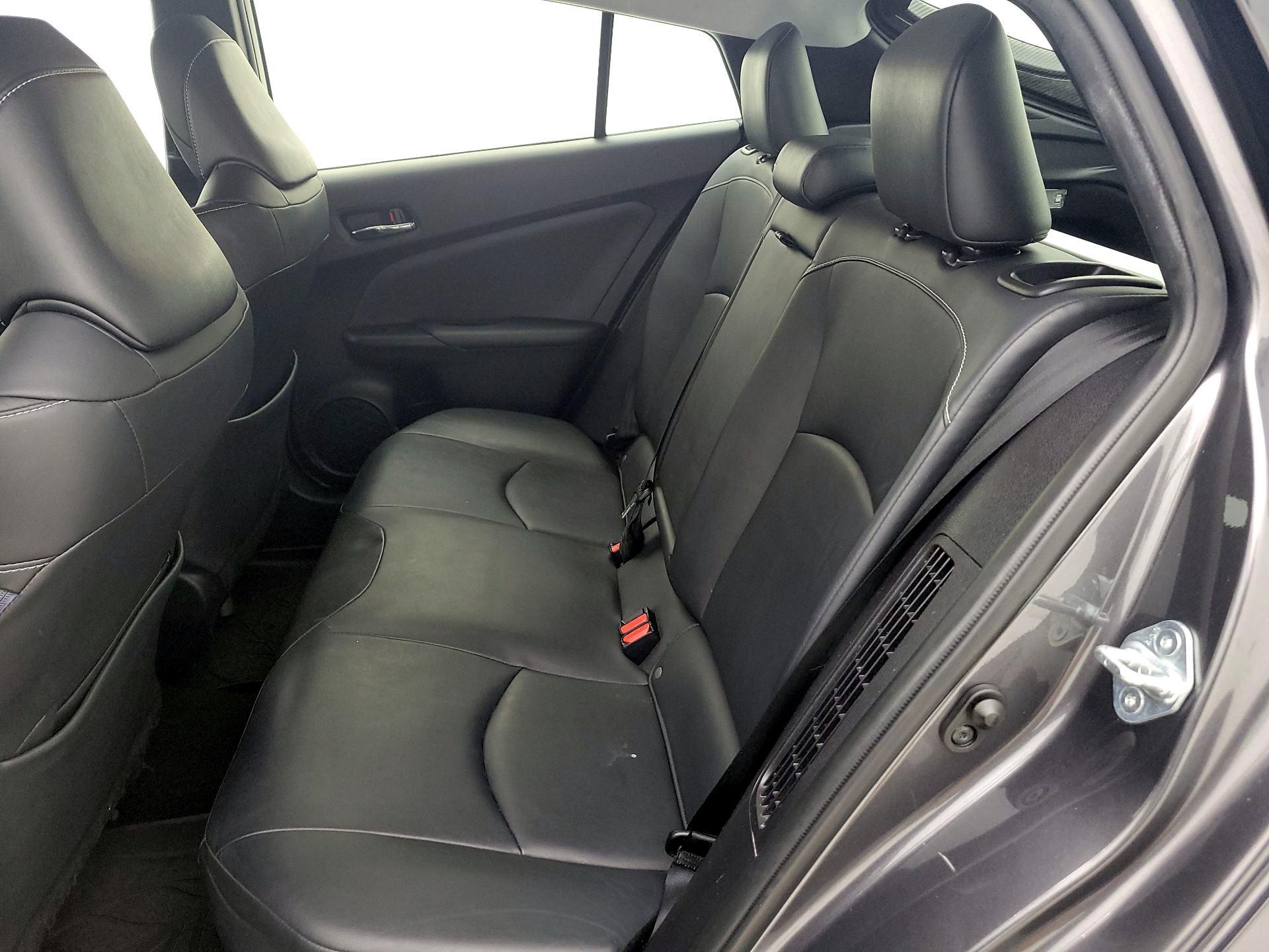 Thumbnail: 2020 Toyota Prius Prime - 20