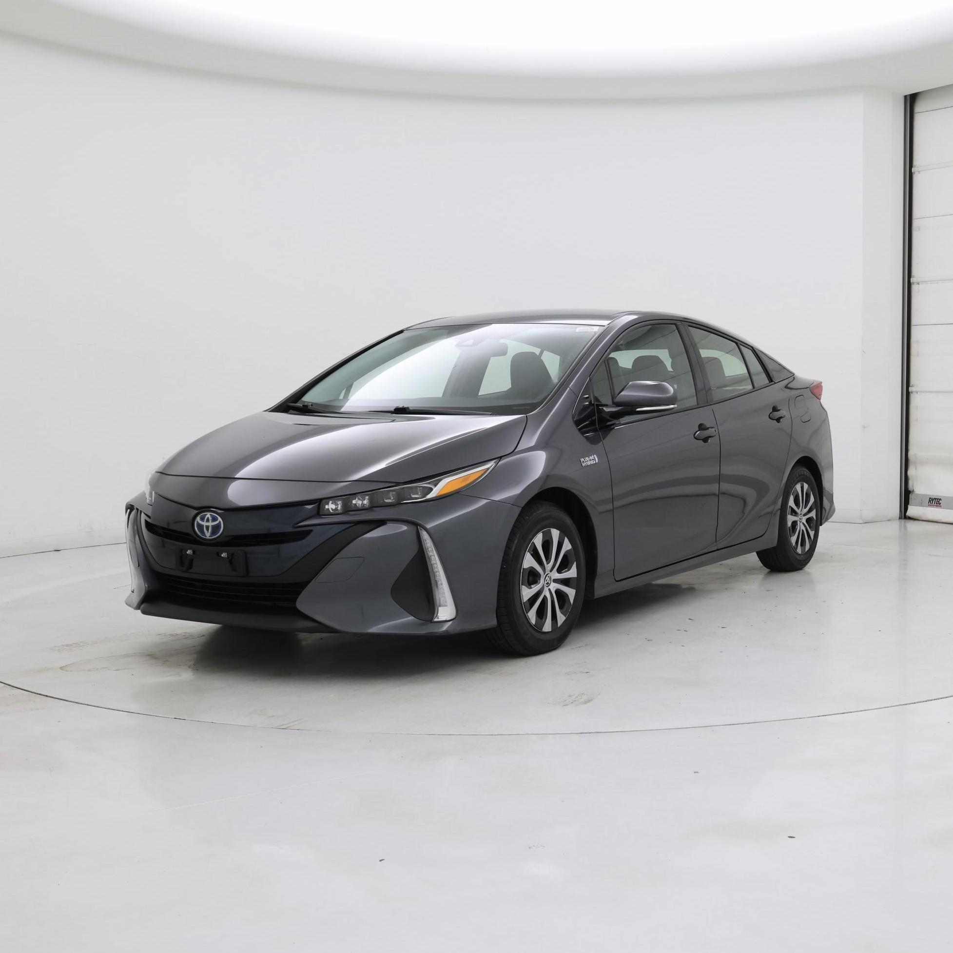 Thumbnail: 2020 Toyota Prius Prime - 4