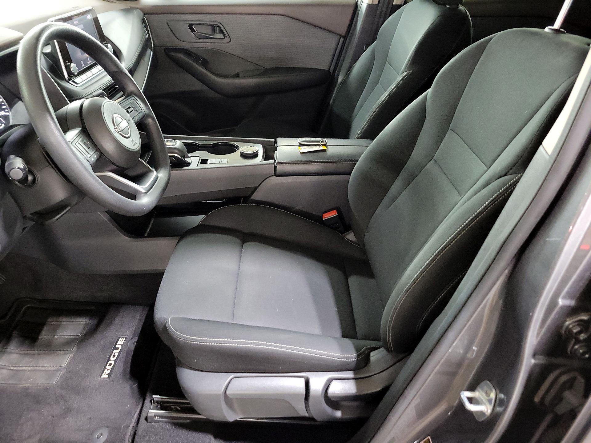 Thumbnail: 2023 Nissan Rogue - 11