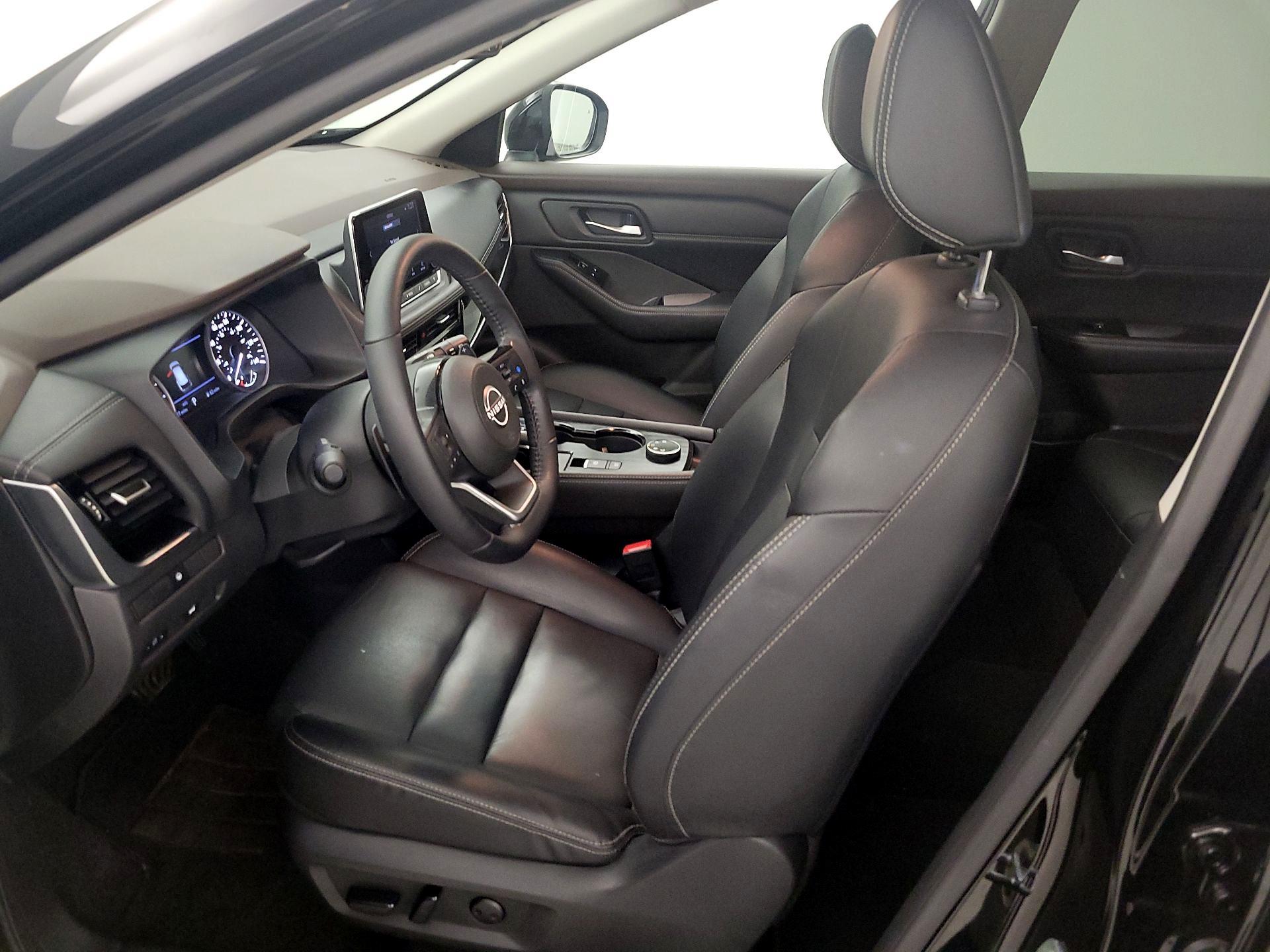 Thumbnail: 2022 Nissan Rogue - 11