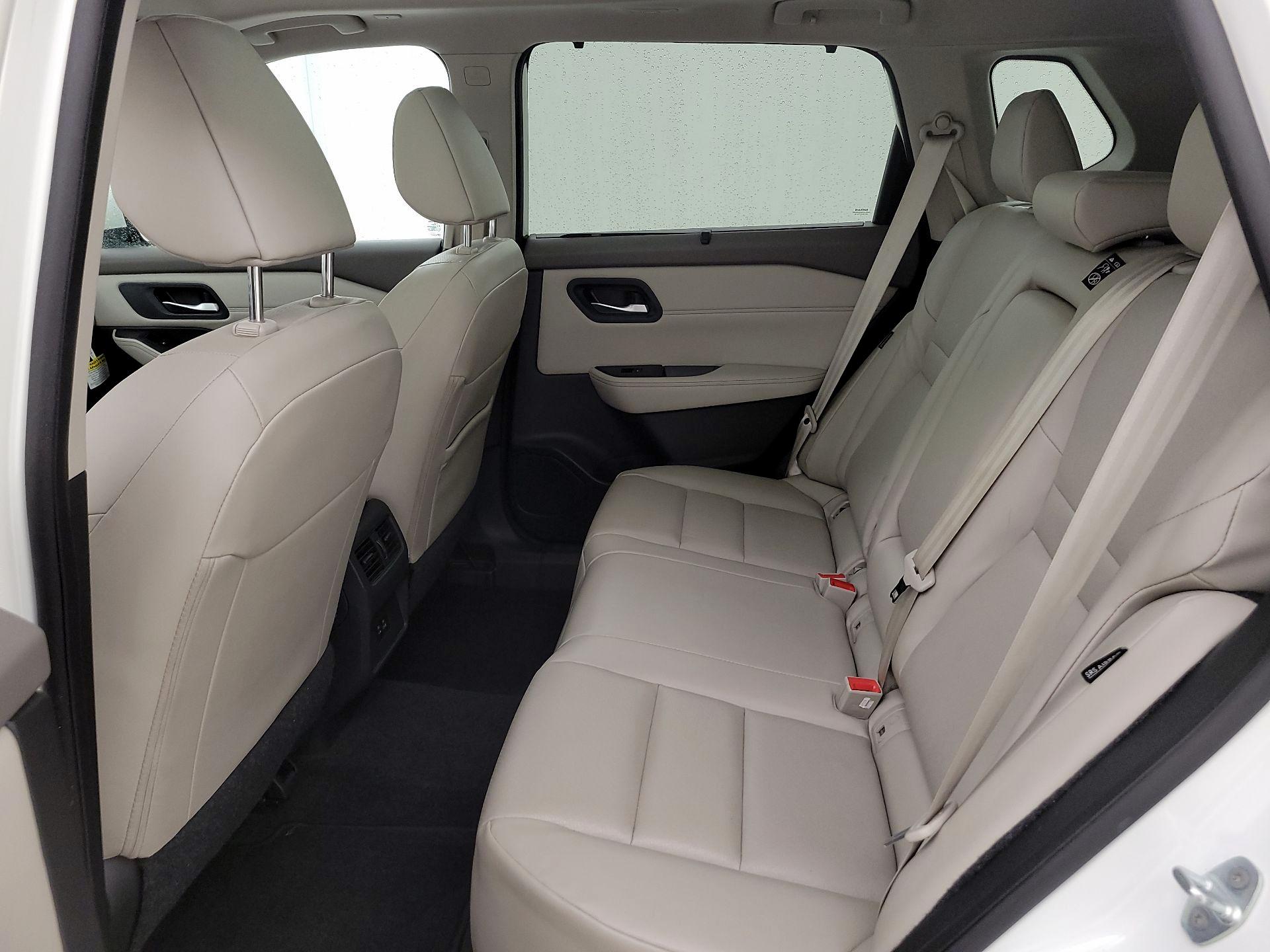 Thumbnail: 2023 Nissan Rogue - 20