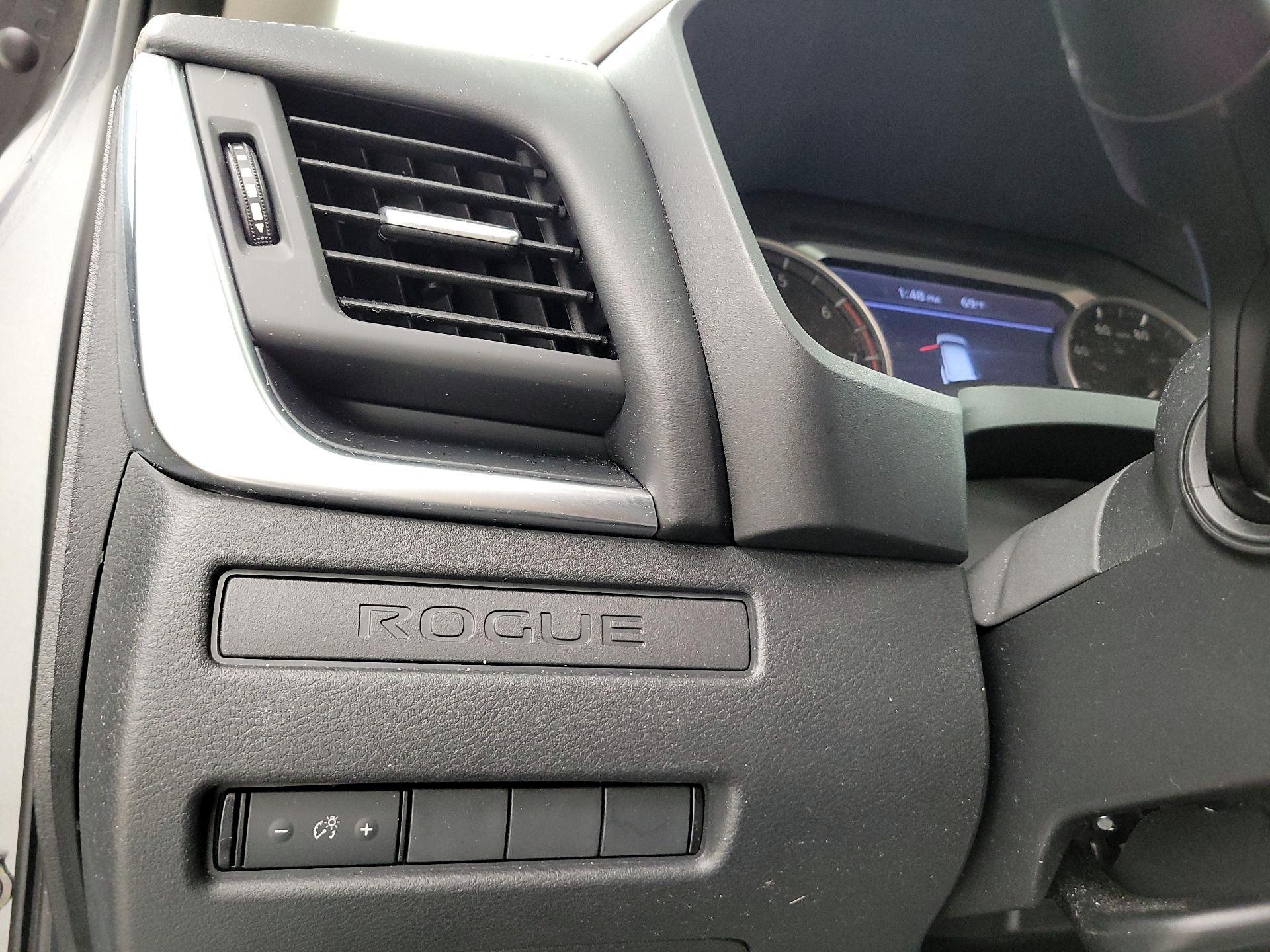 Thumbnail: 2023 Nissan Rogue - 13