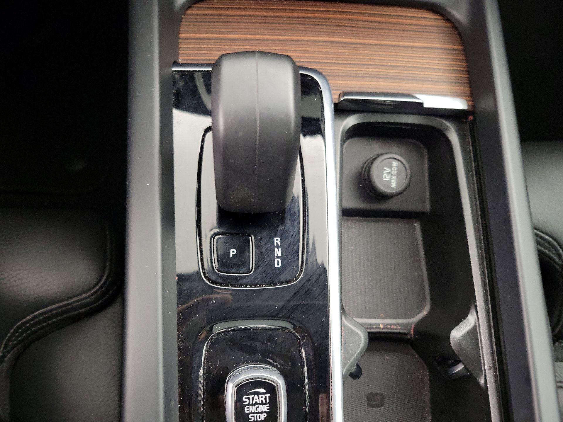 Thumbnail: 2023 Volvo S60 - 18