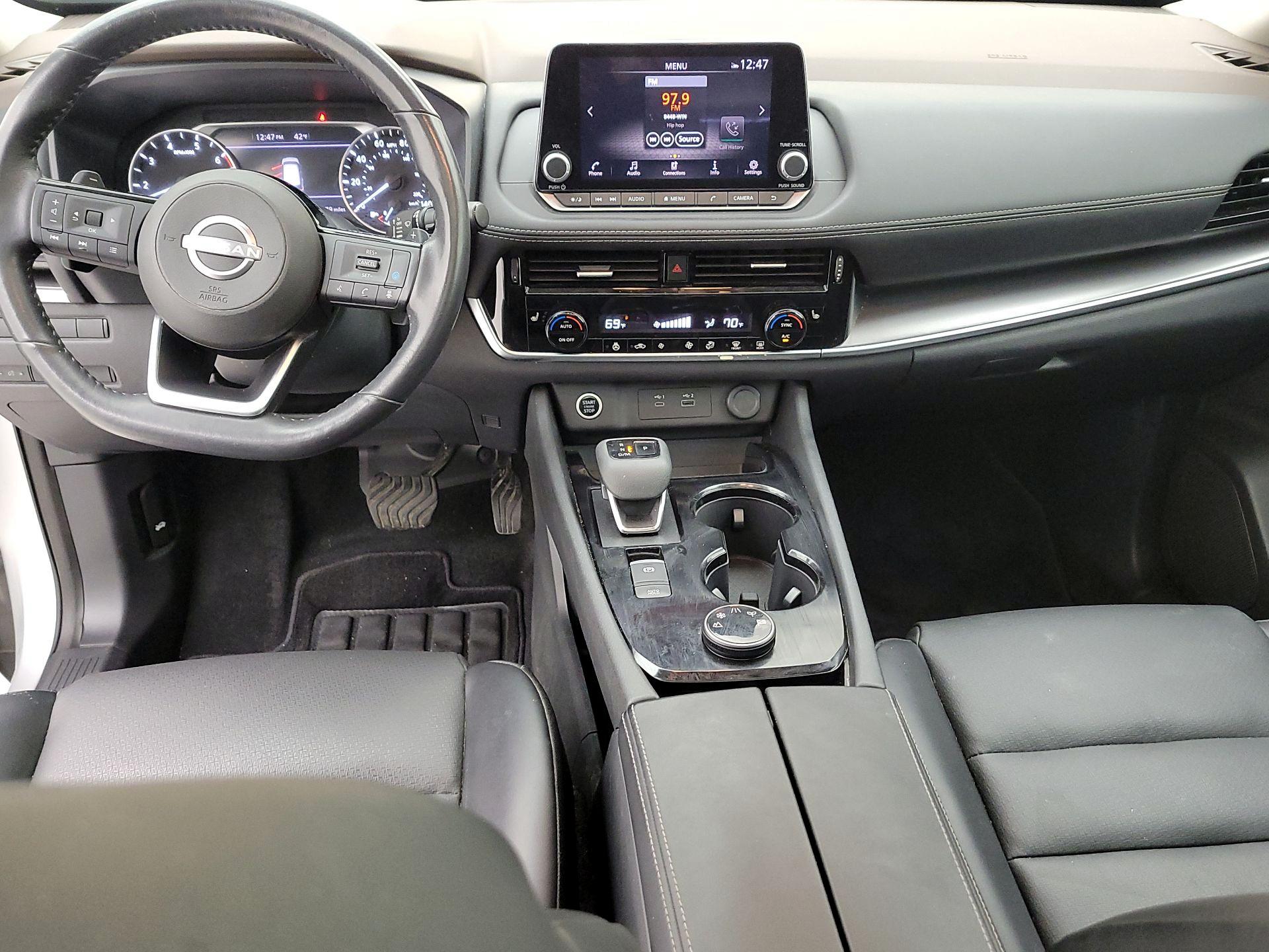 Thumbnail: 2023 Nissan Rogue - 9