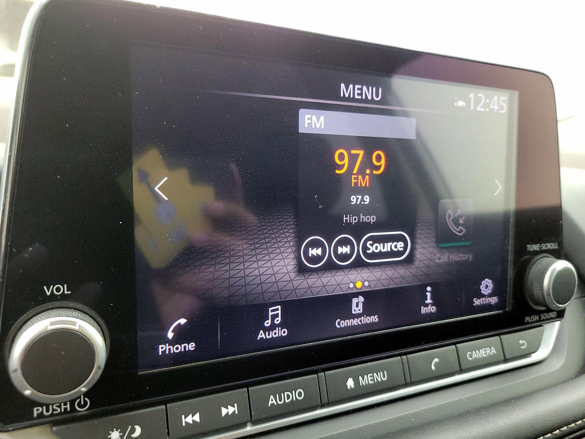 Thumbnail: 2023 Nissan Rogue - 15