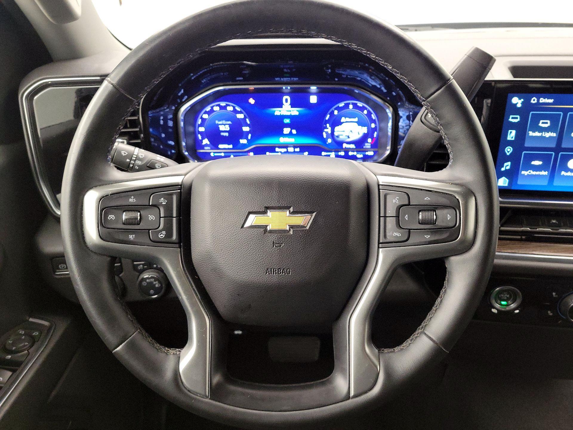 Thumbnail: 2023 Chevrolet Silverado 1500 - 10