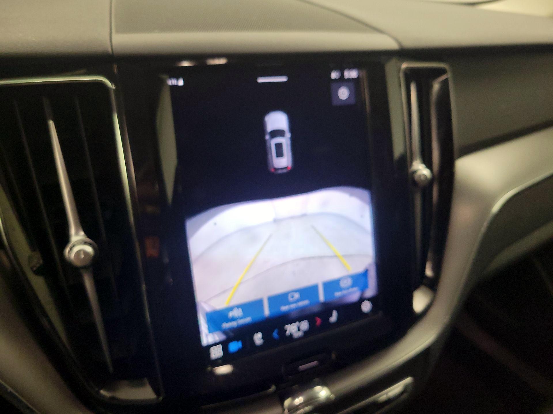 Thumbnail: 2024 Volvo XC60 - 14