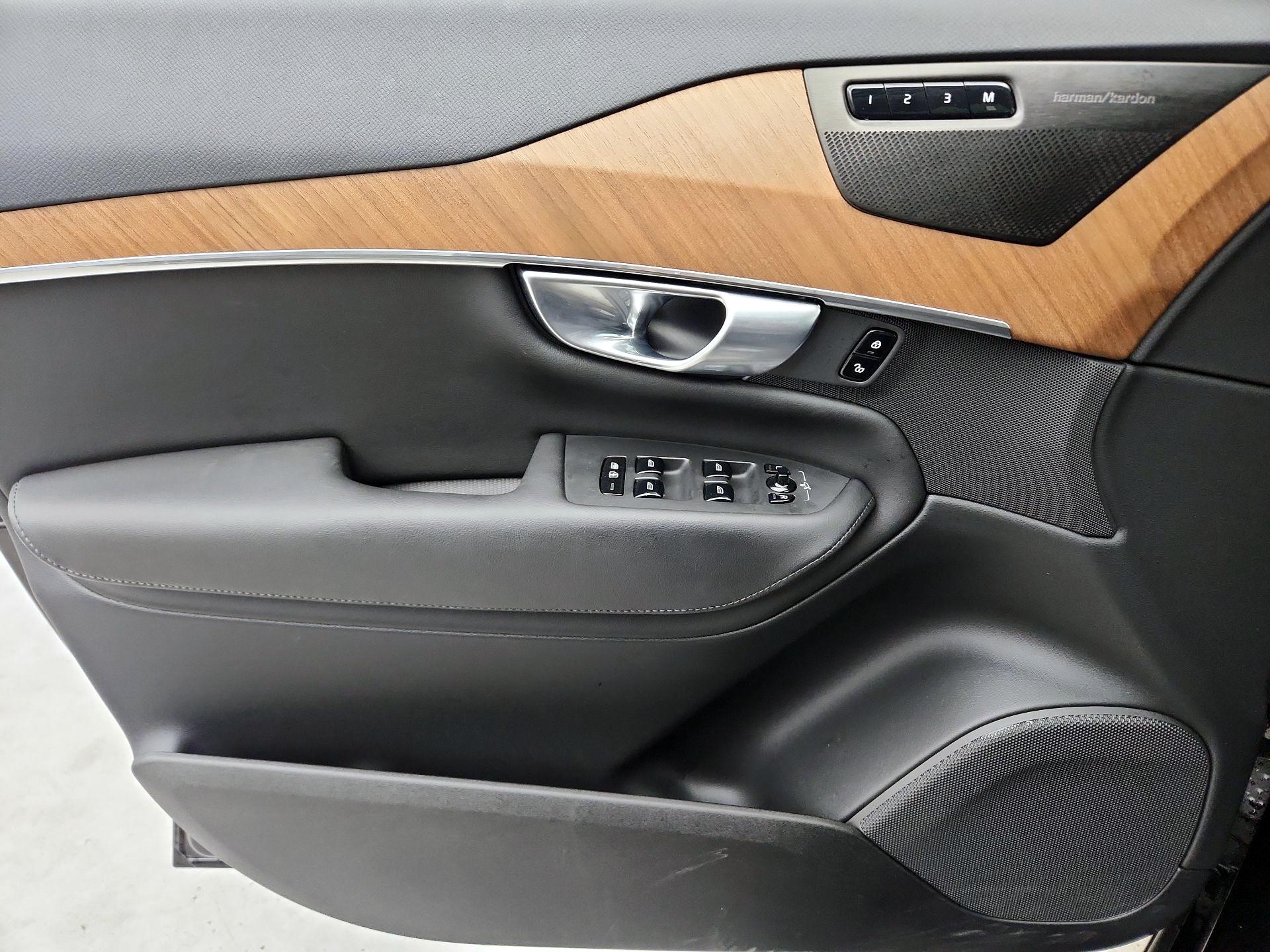 Thumbnail: 2024 Volvo XC90 - 12