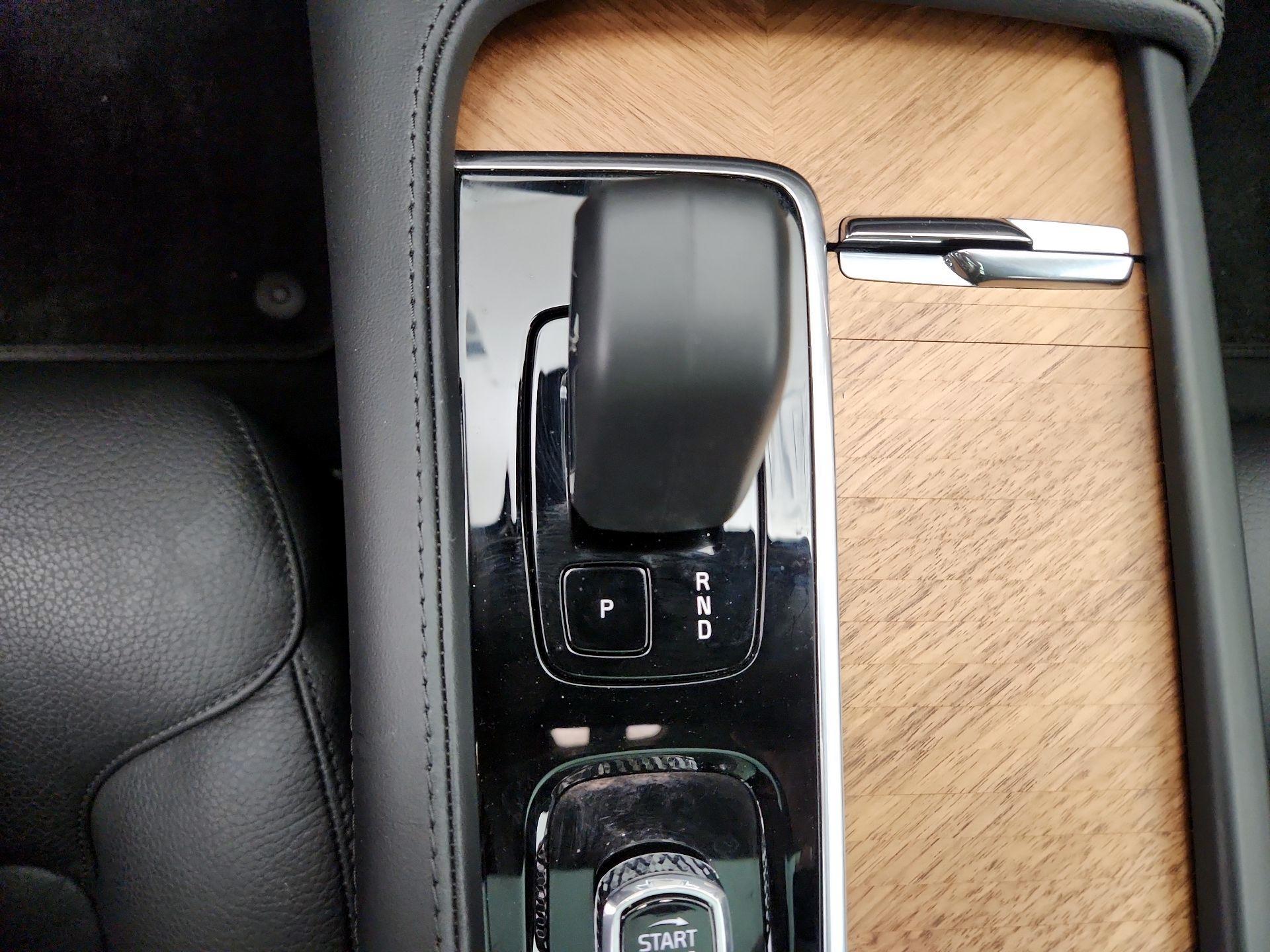 Thumbnail: 2024 Volvo XC90 - 18