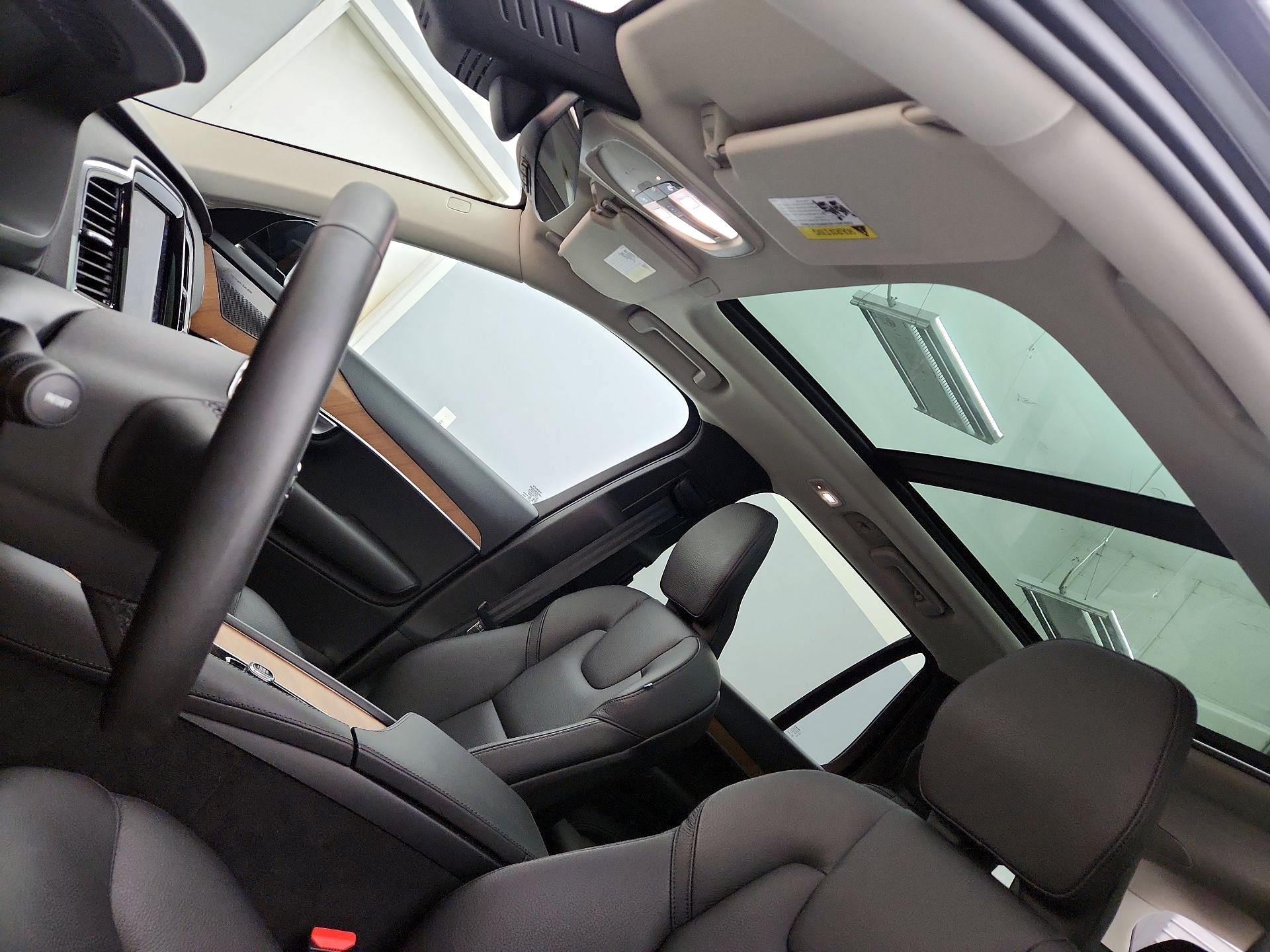 Thumbnail: 2024 Volvo XC90 - 20