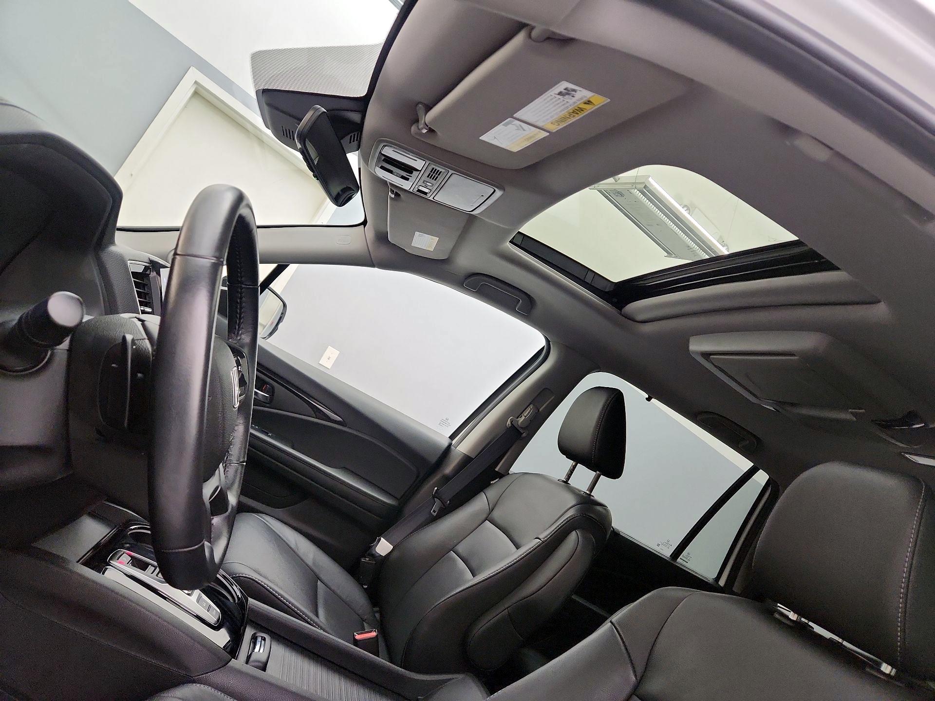 Thumbnail: 2022 Honda Pilot - 19