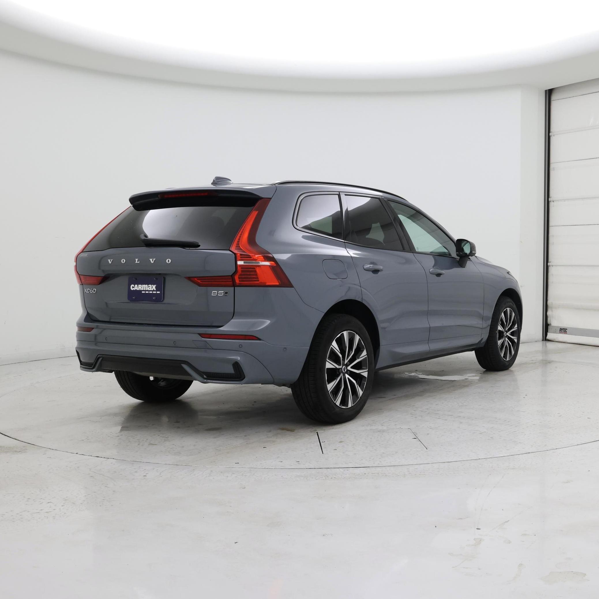 Thumbnail: 2024 Volvo XC60 - 8