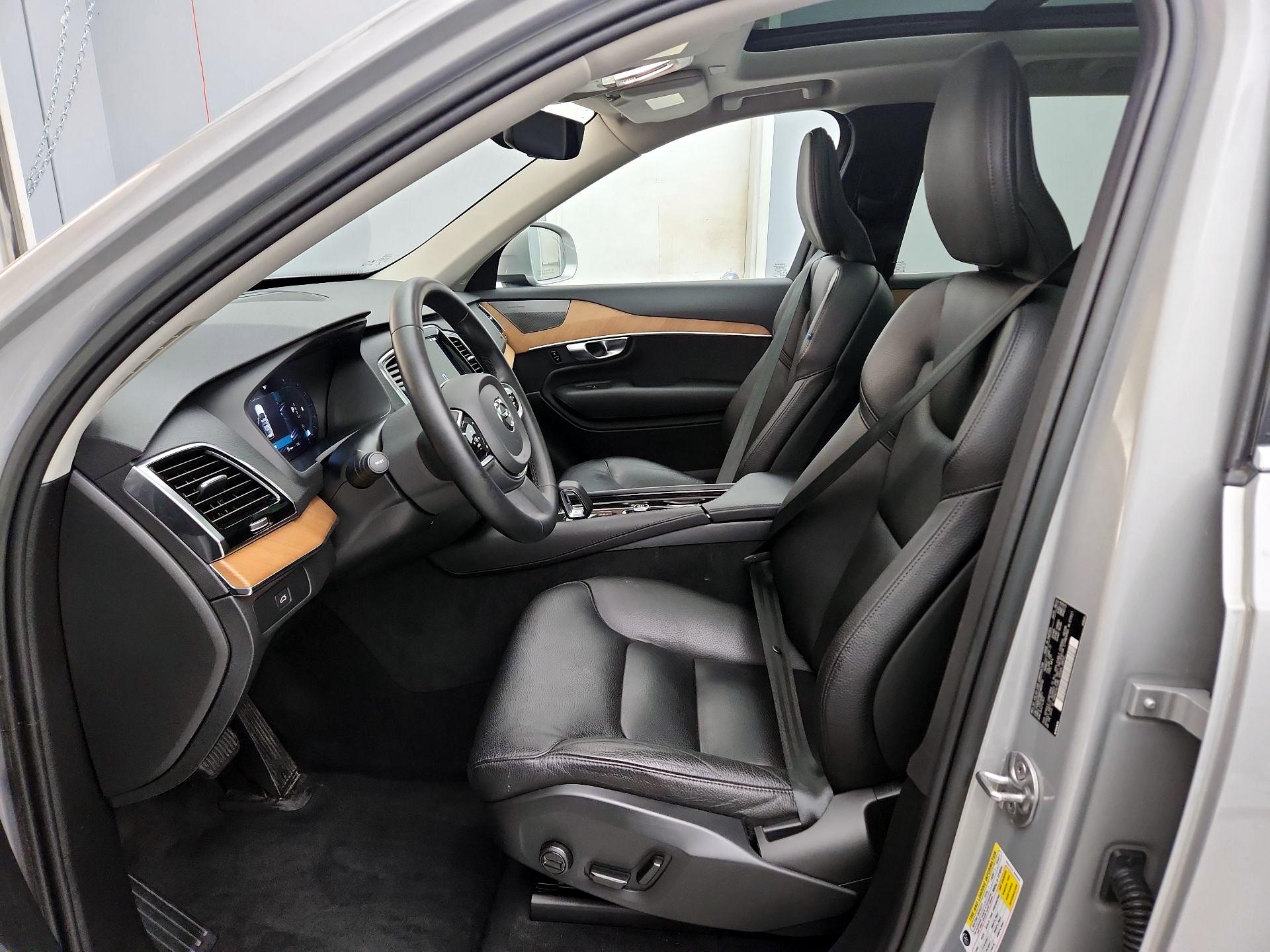 Thumbnail: 2023 Volvo XC90 - 11