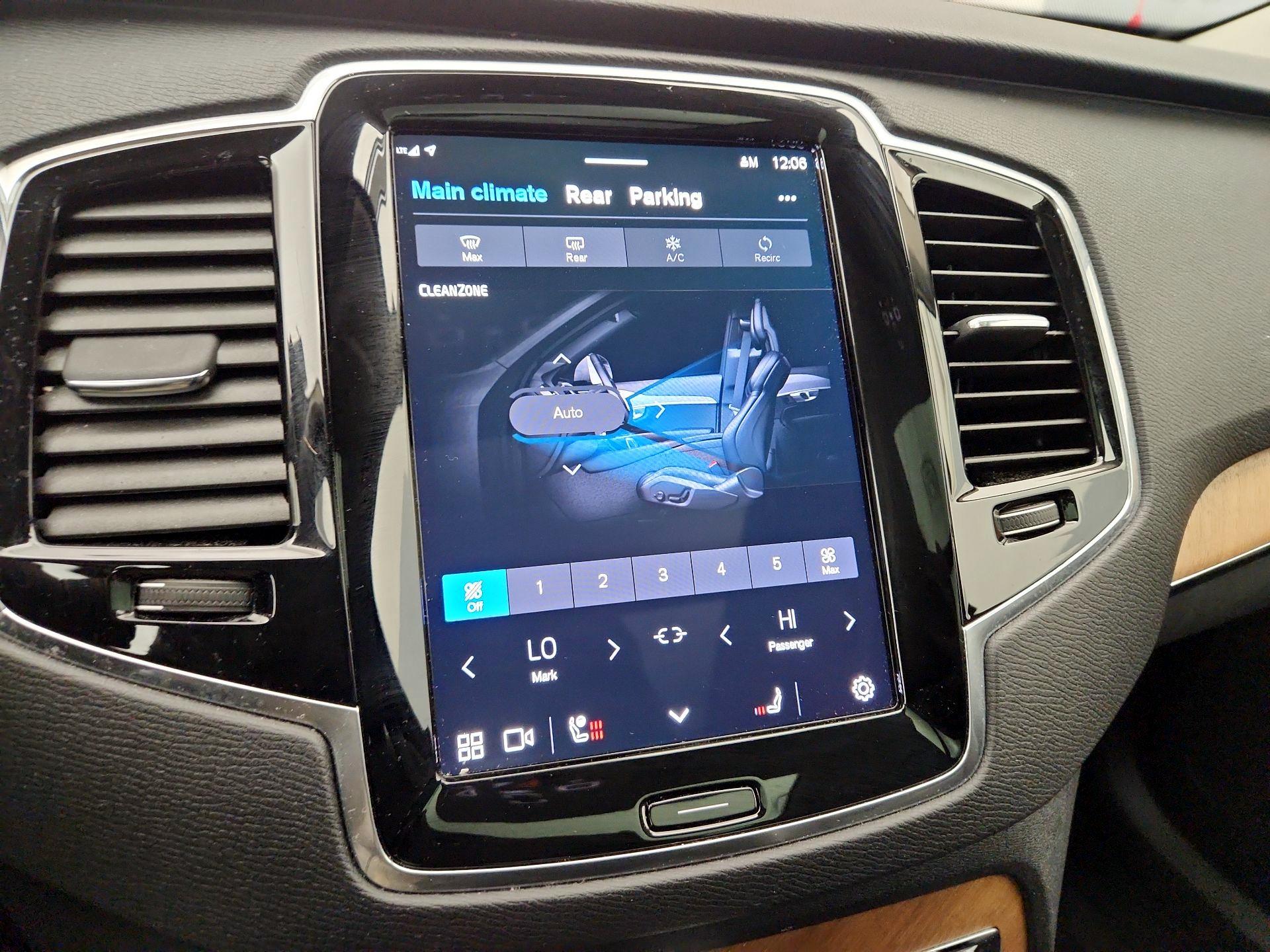 Thumbnail: 2023 Volvo XC90 - 17