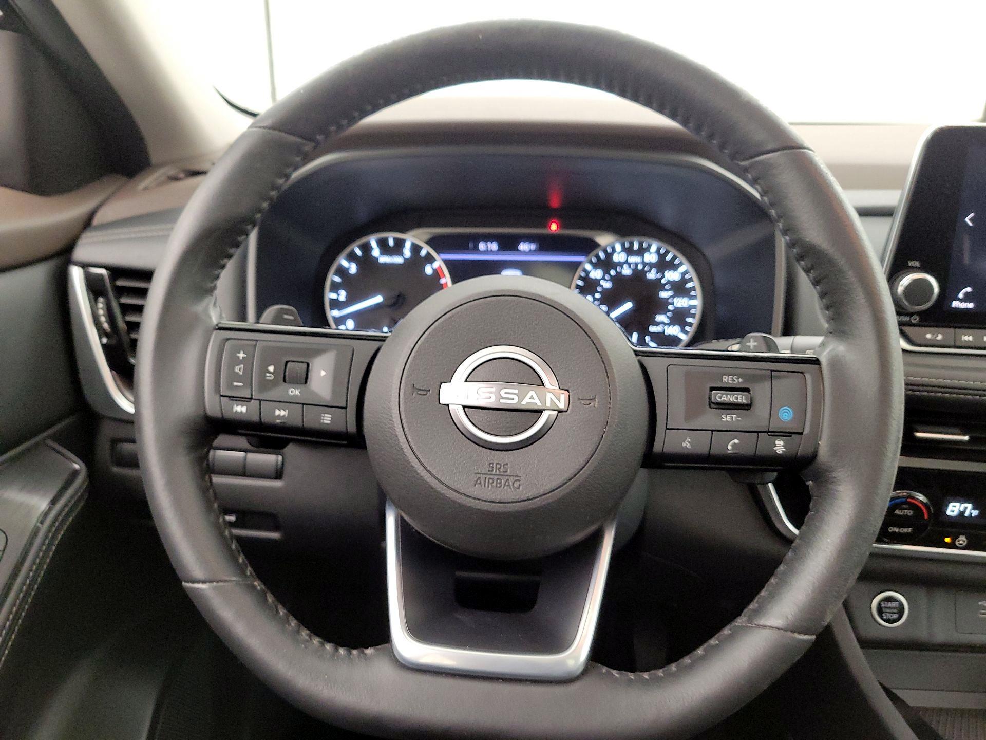 Thumbnail: 2022 Nissan Rogue - 10