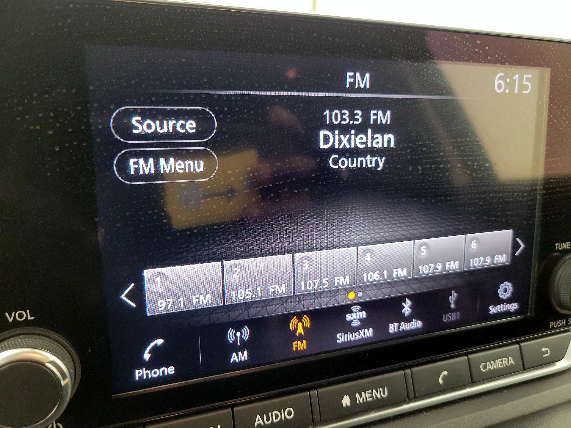 Thumbnail: 2022 Nissan Rogue - 15