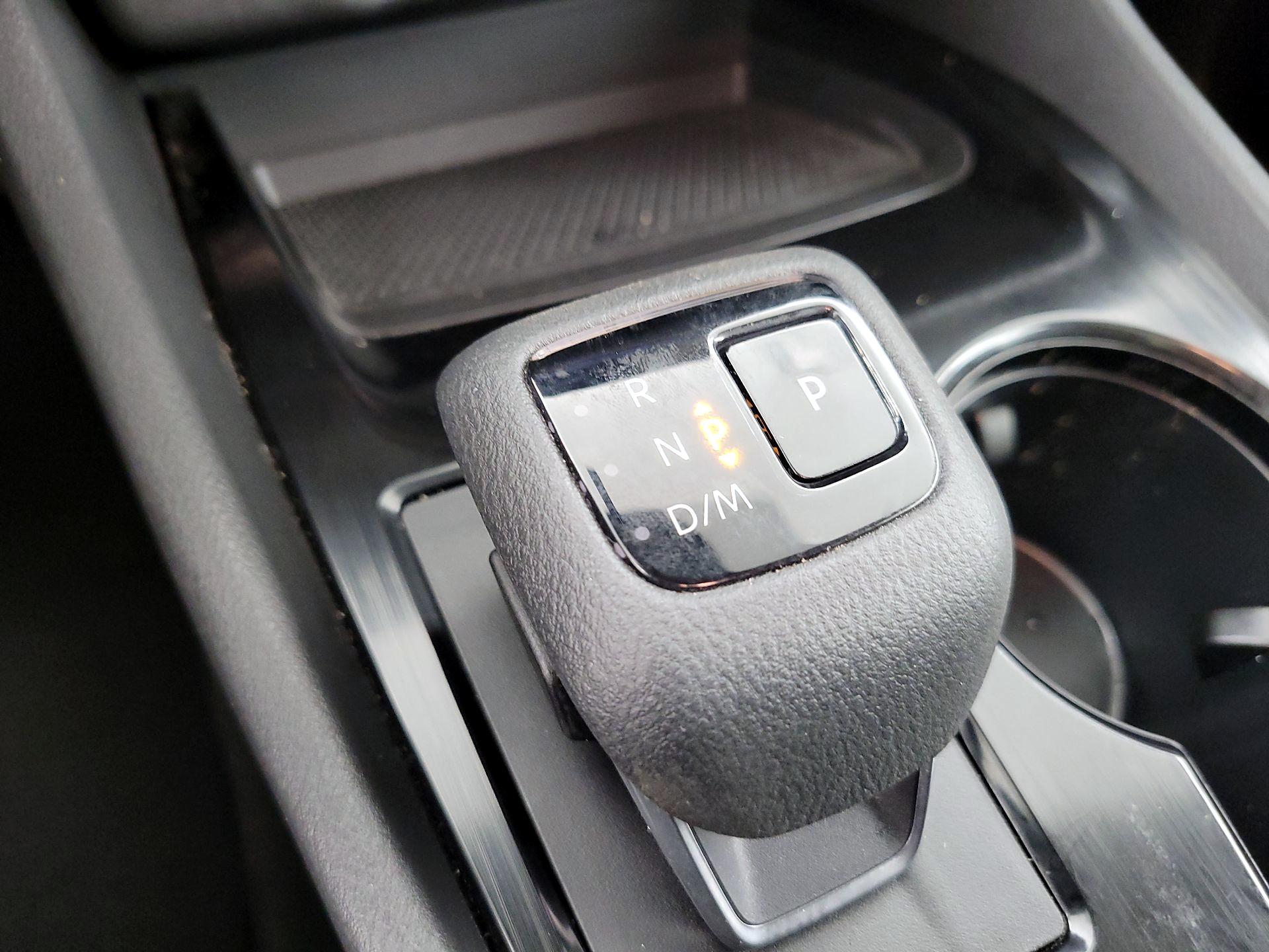 Thumbnail: 2022 Nissan Rogue - 17