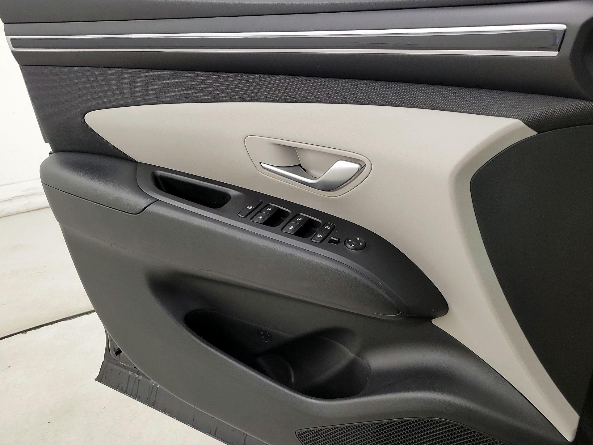 Thumbnail: 2023 Hyundai Tucson - 12