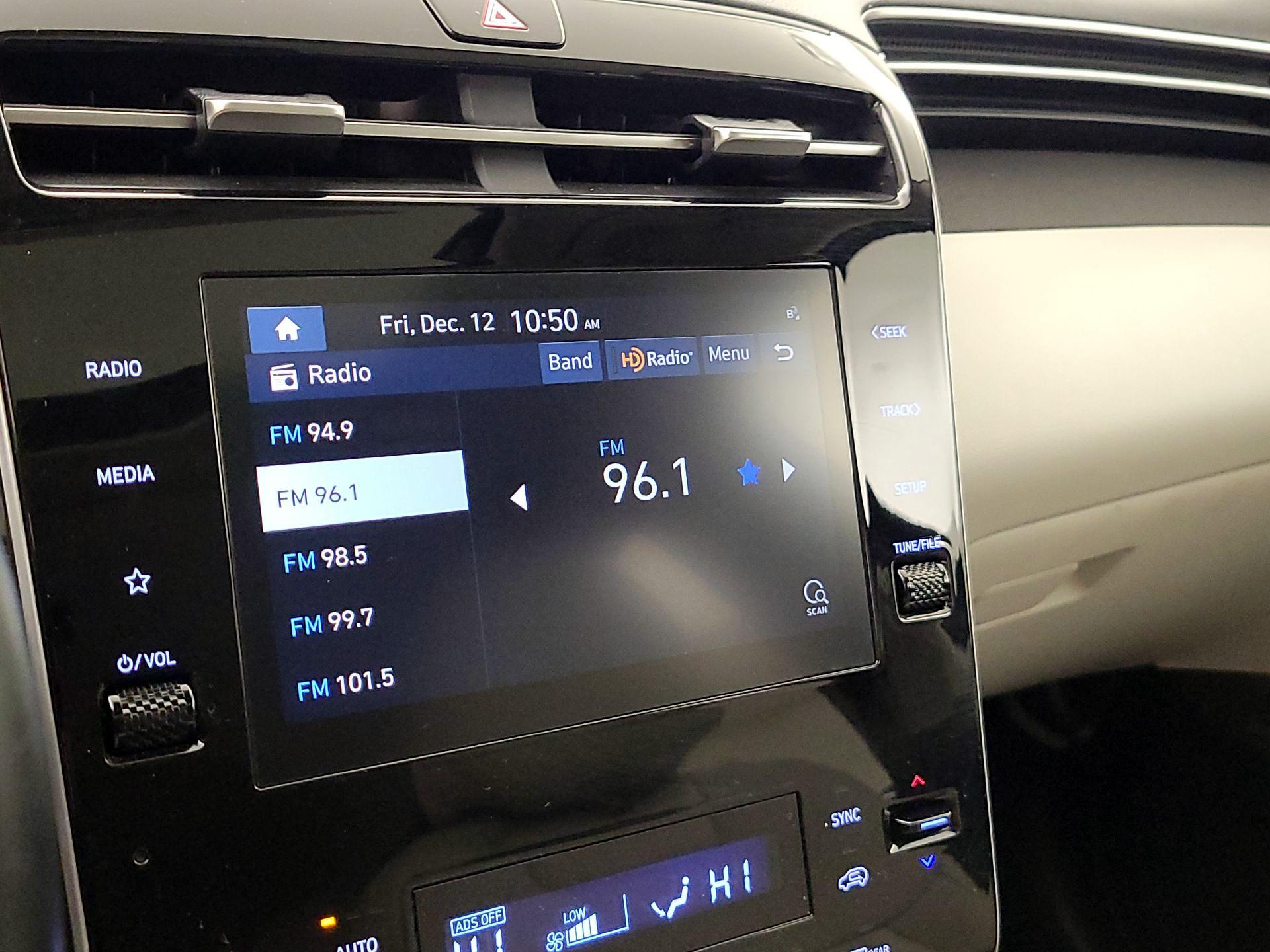 Thumbnail: 2023 Hyundai Tucson - 15