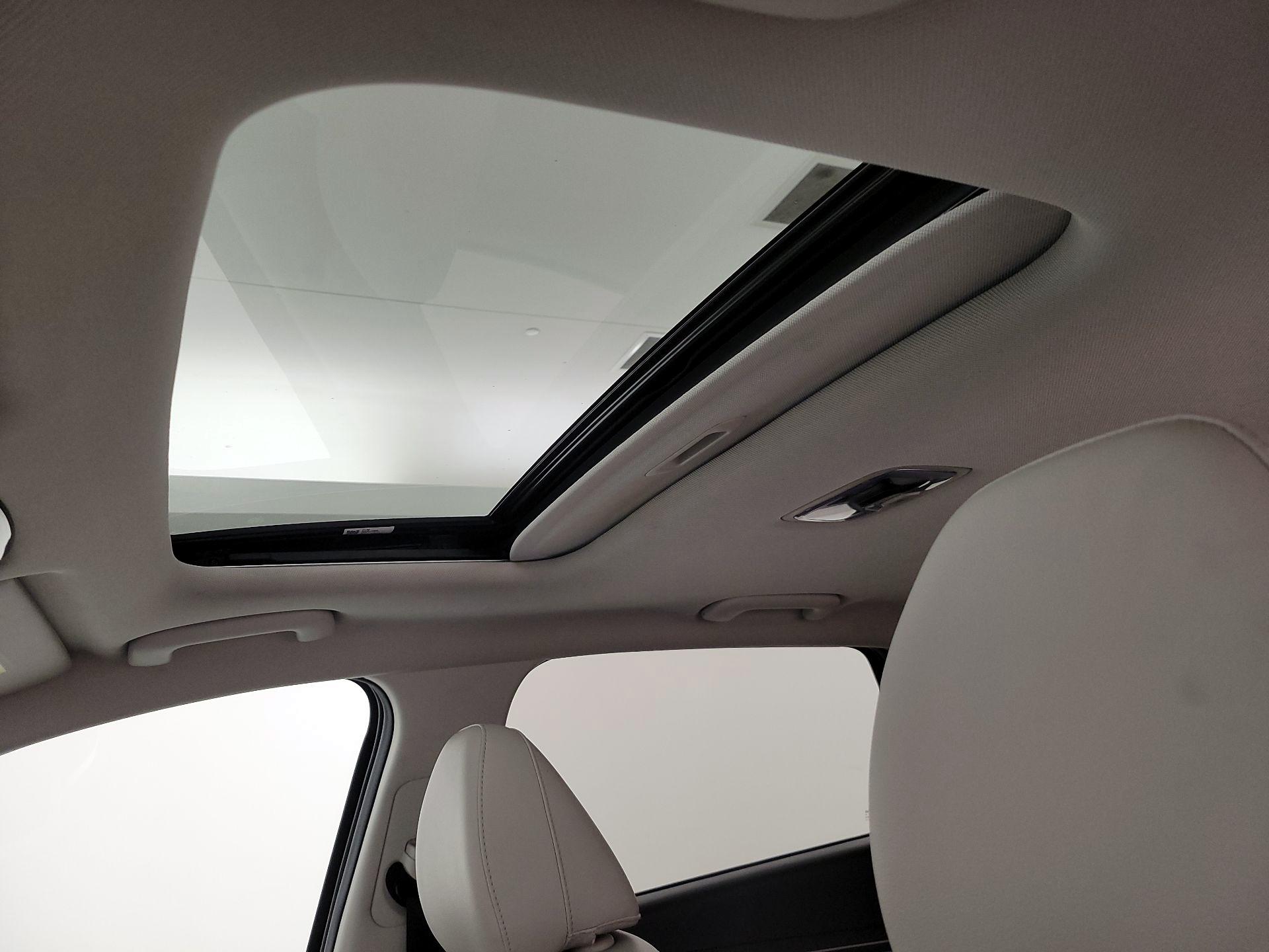 Thumbnail: 2023 Hyundai Tucson - 19