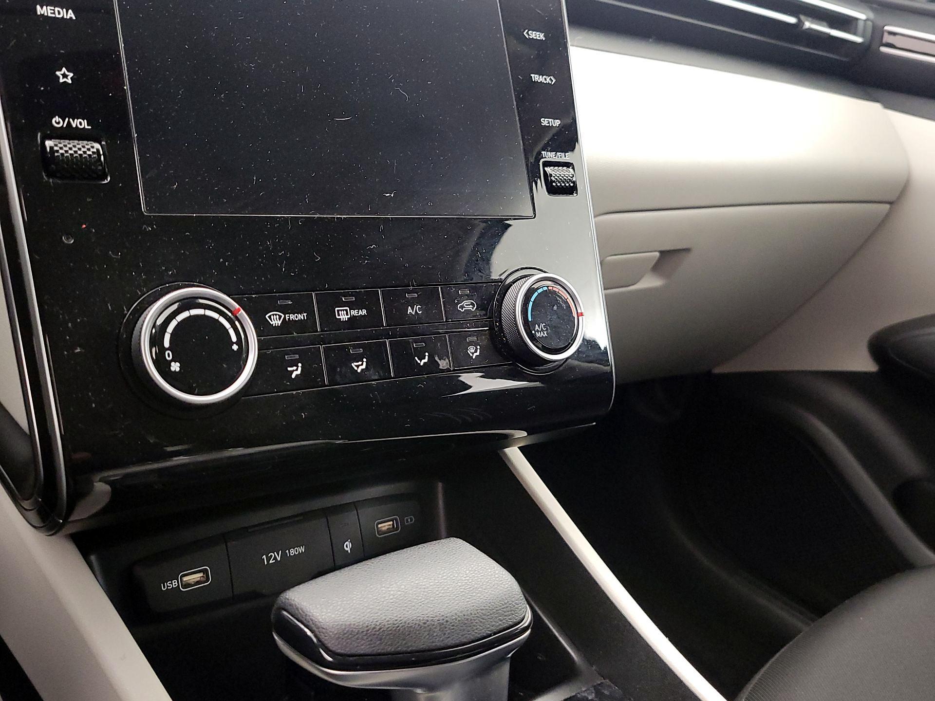 Thumbnail: 2023 Hyundai Tucson - 16