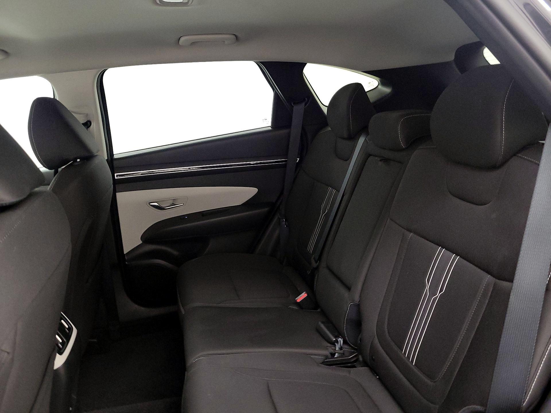 Thumbnail: 2023 Hyundai Tucson - 19