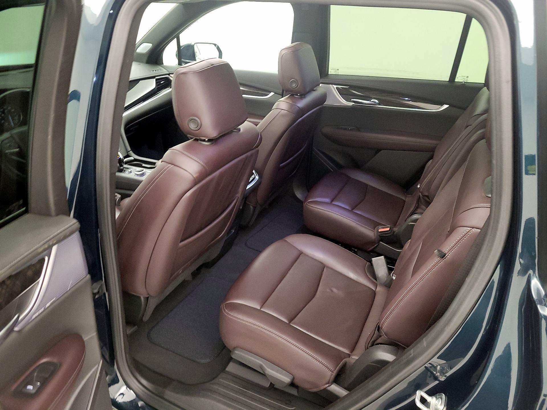 Thumbnail: 2024 Cadillac XT6 - 20