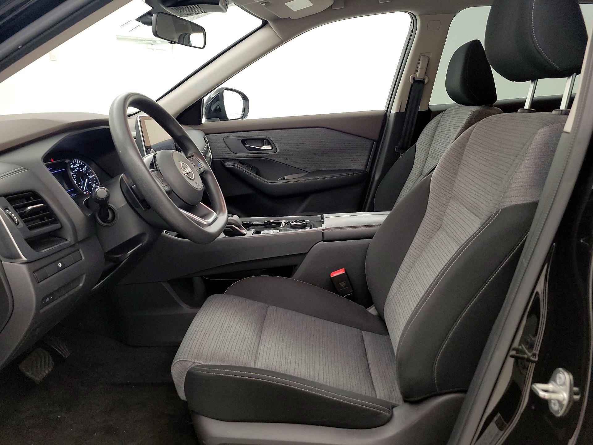 Thumbnail: 2023 Nissan Rogue - 11