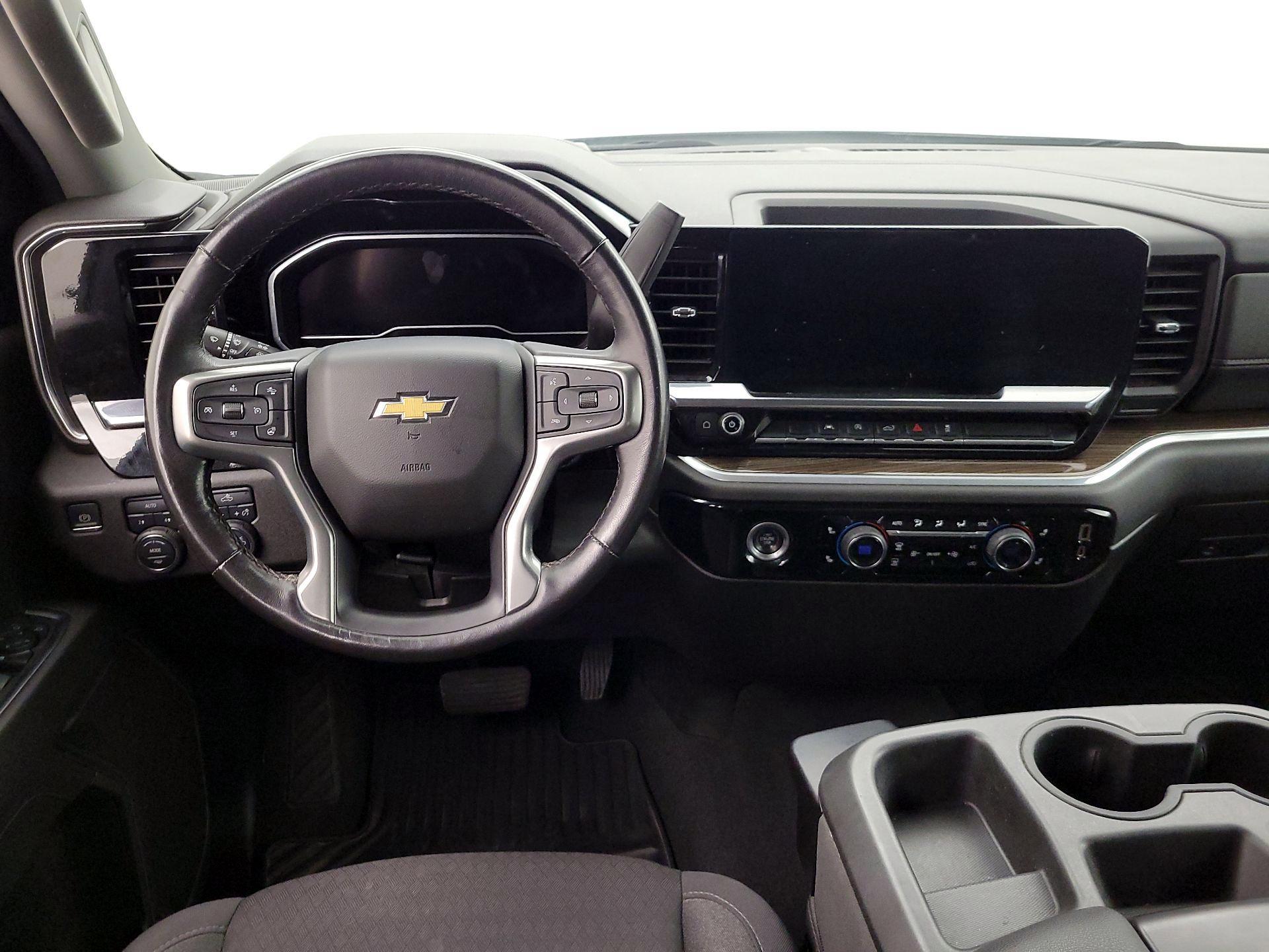 Thumbnail: 2022 Chevrolet Silverado 1500 - 10