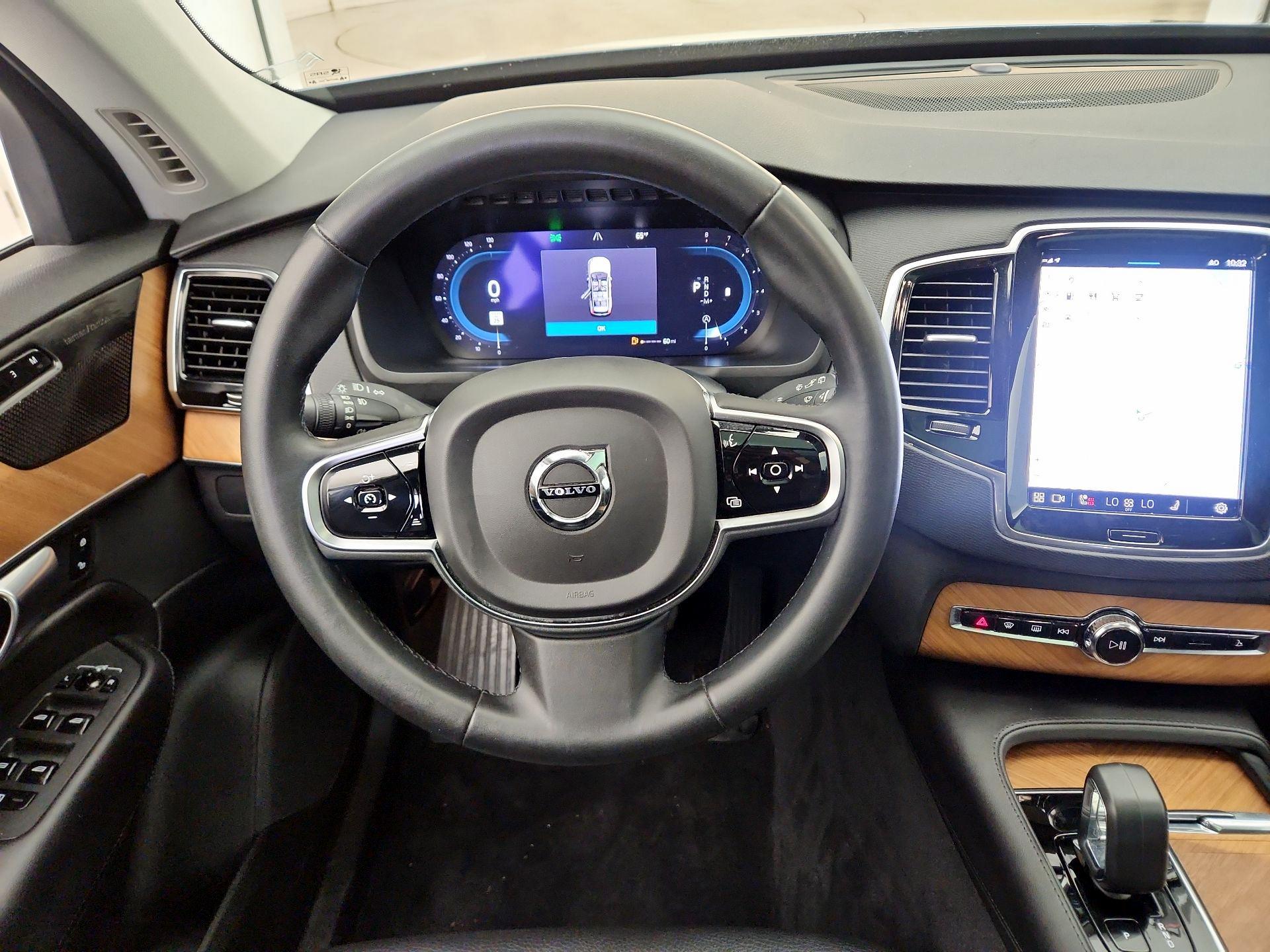 Thumbnail: 2023 Volvo XC90 - 10