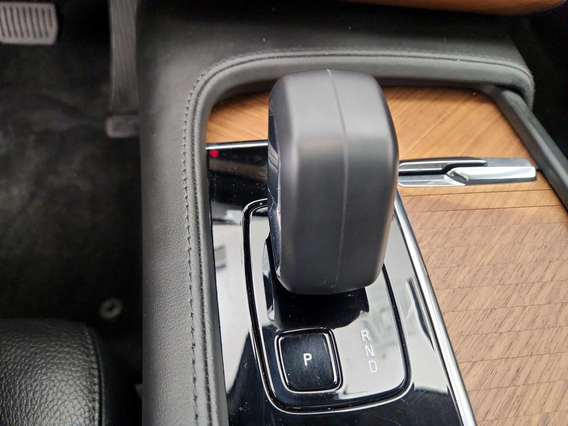 Thumbnail: 2023 Volvo XC90 - 18