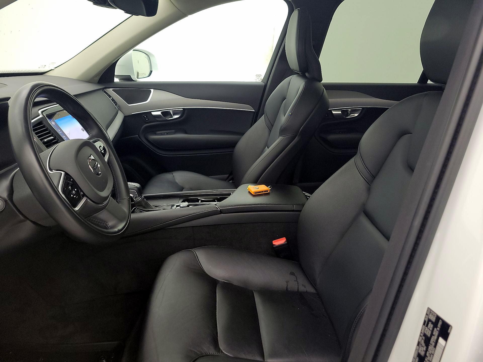 Thumbnail: 2022 Volvo XC90 - 11