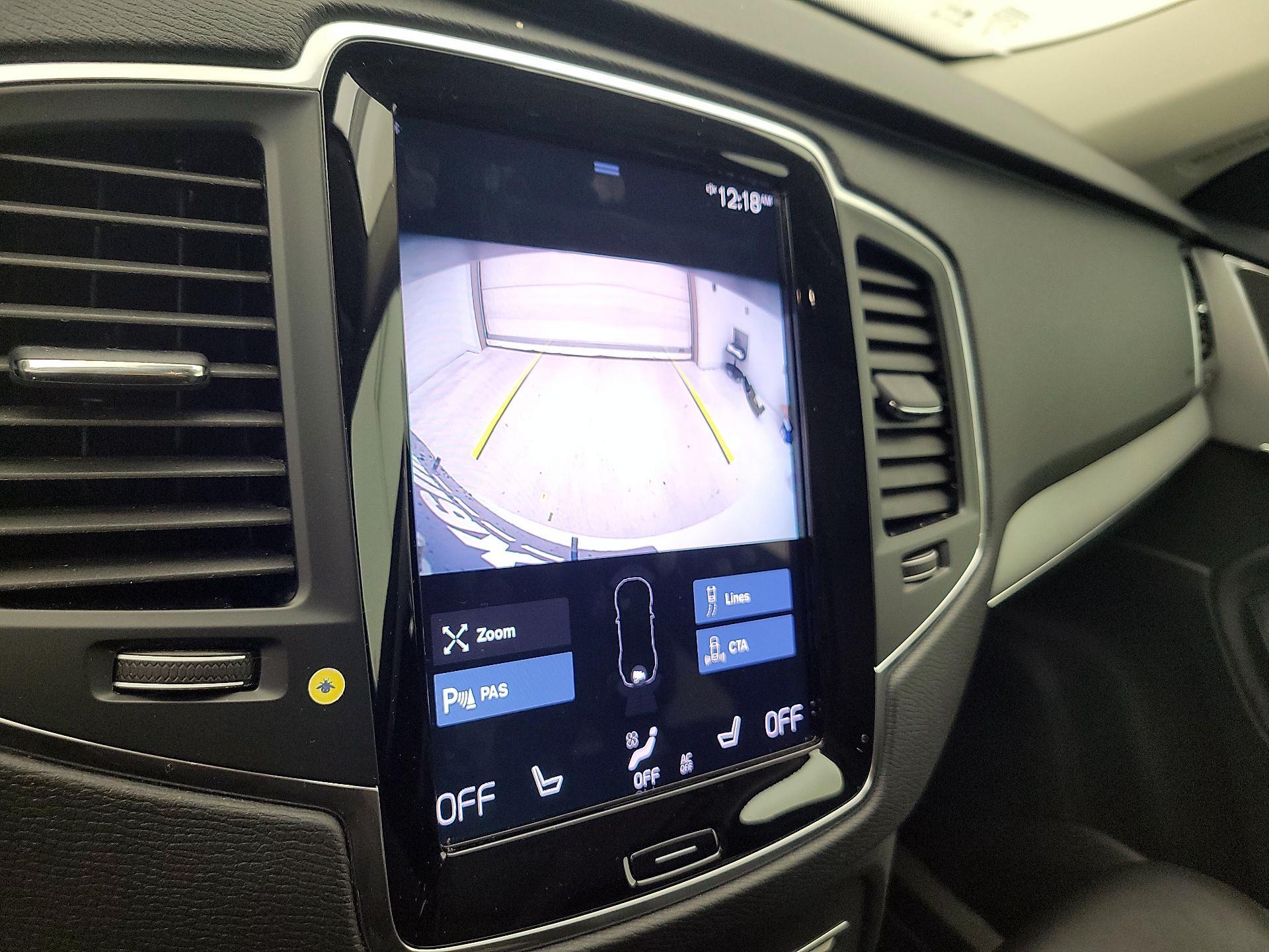 Thumbnail: 2022 Volvo XC90 - 15