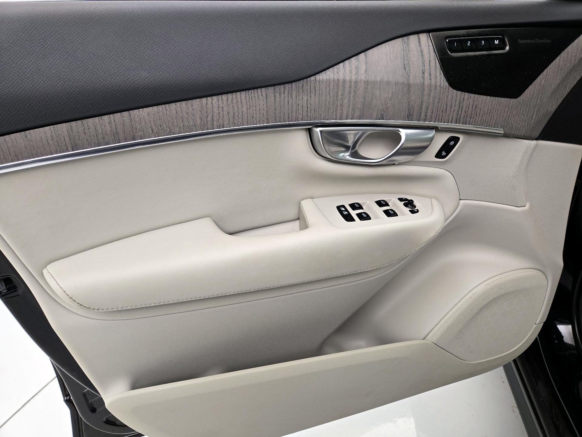 Thumbnail: 2024 Volvo XC90 - 12