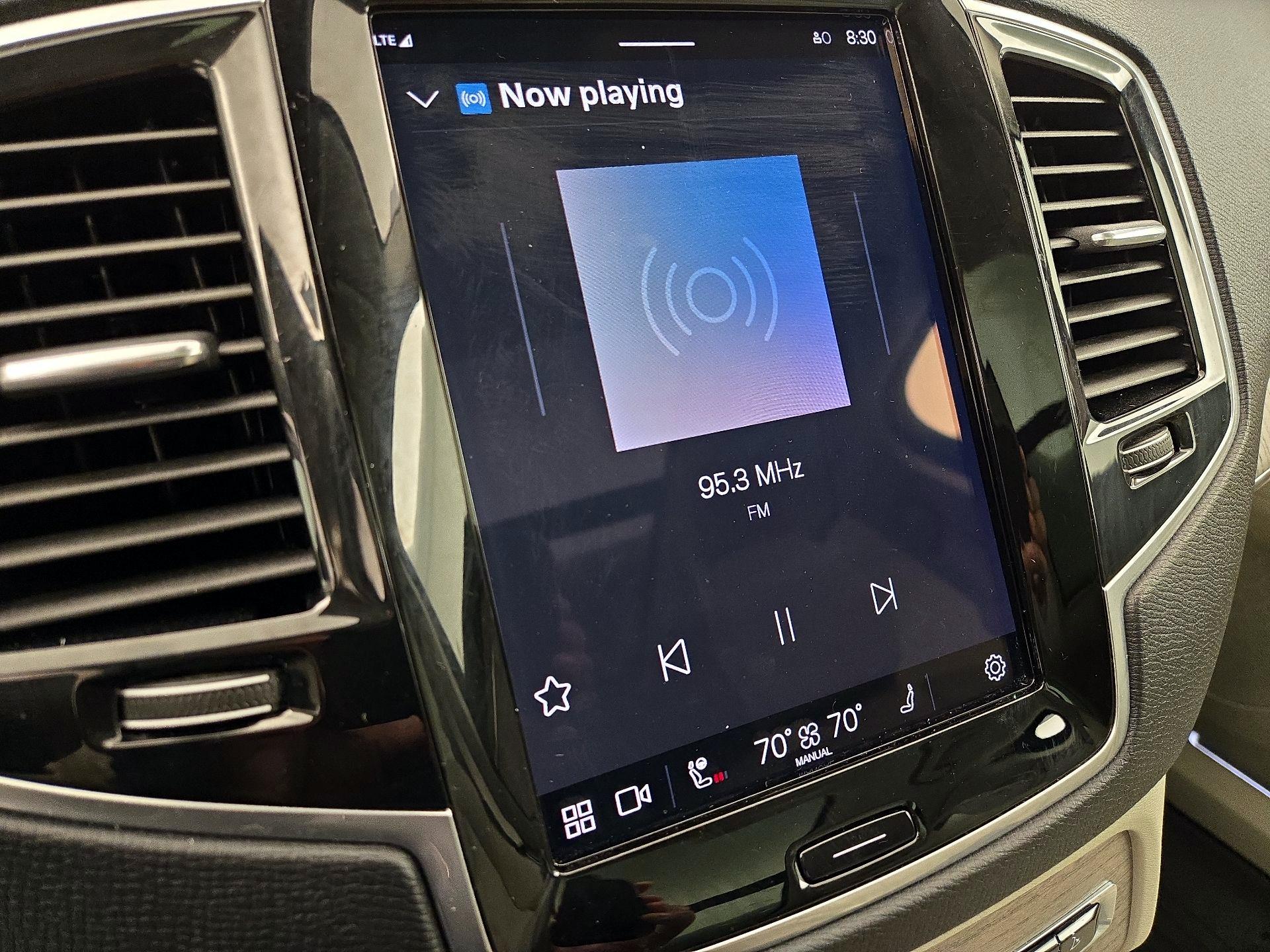 Thumbnail: 2024 Volvo XC90 - 16