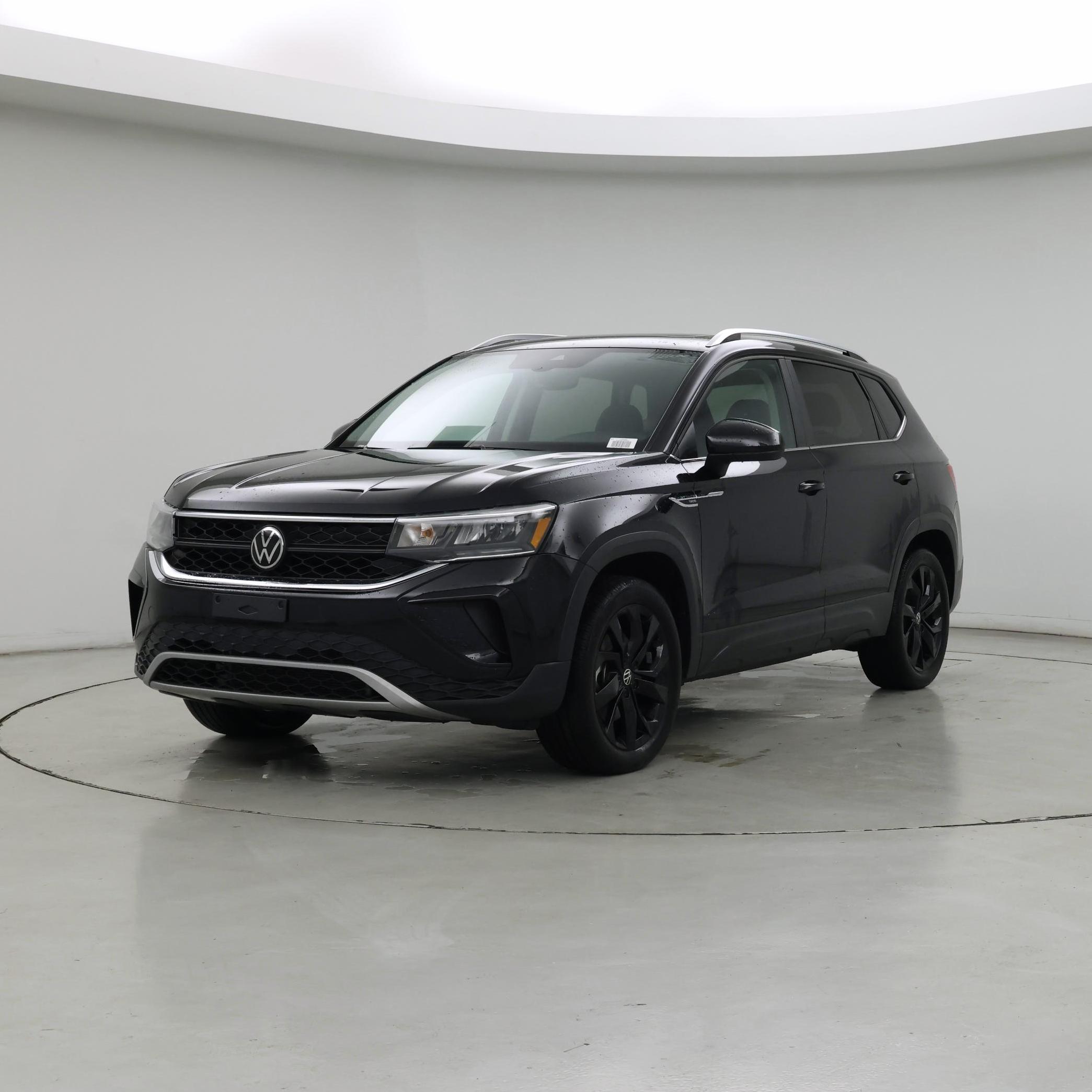 Thumbnail: 2022 Volkswagen Taos - 4