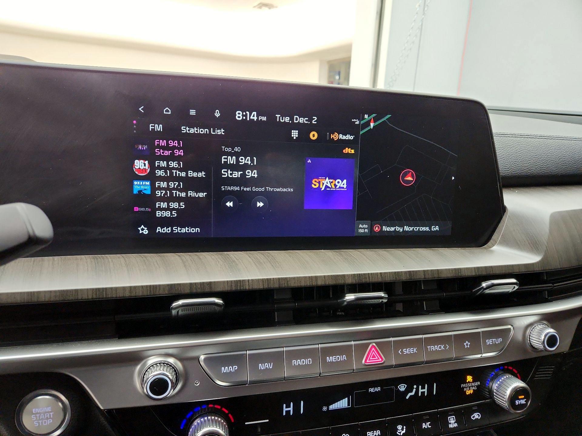 Thumbnail: 2023 Kia Telluride - 16