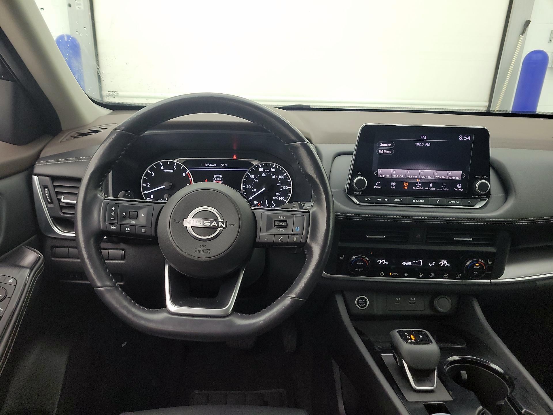 Thumbnail: 2023 Nissan Rogue - 10