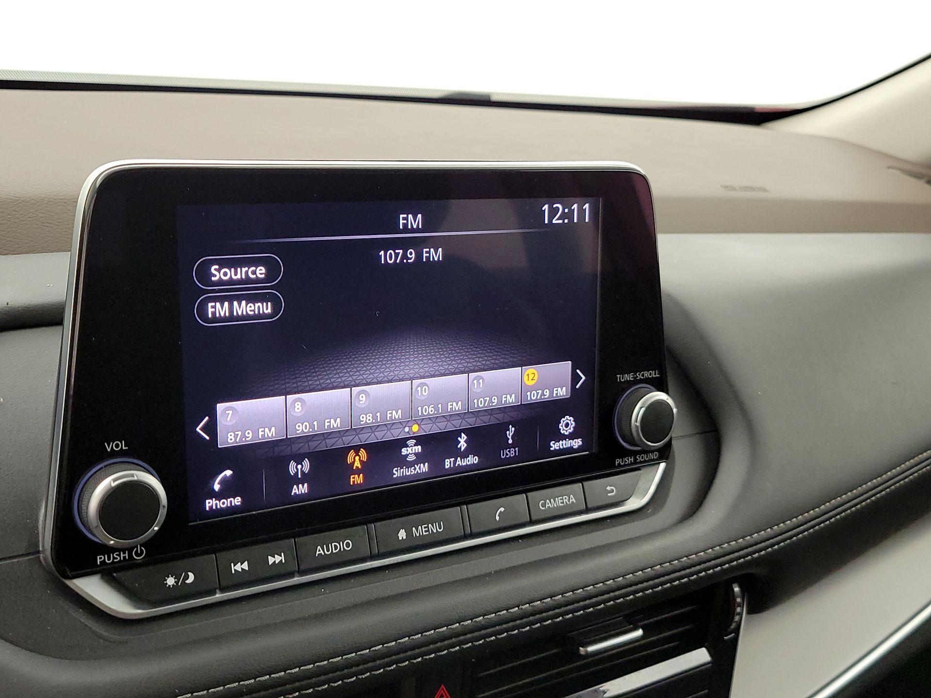 Thumbnail: 2022 Nissan Rogue - 15