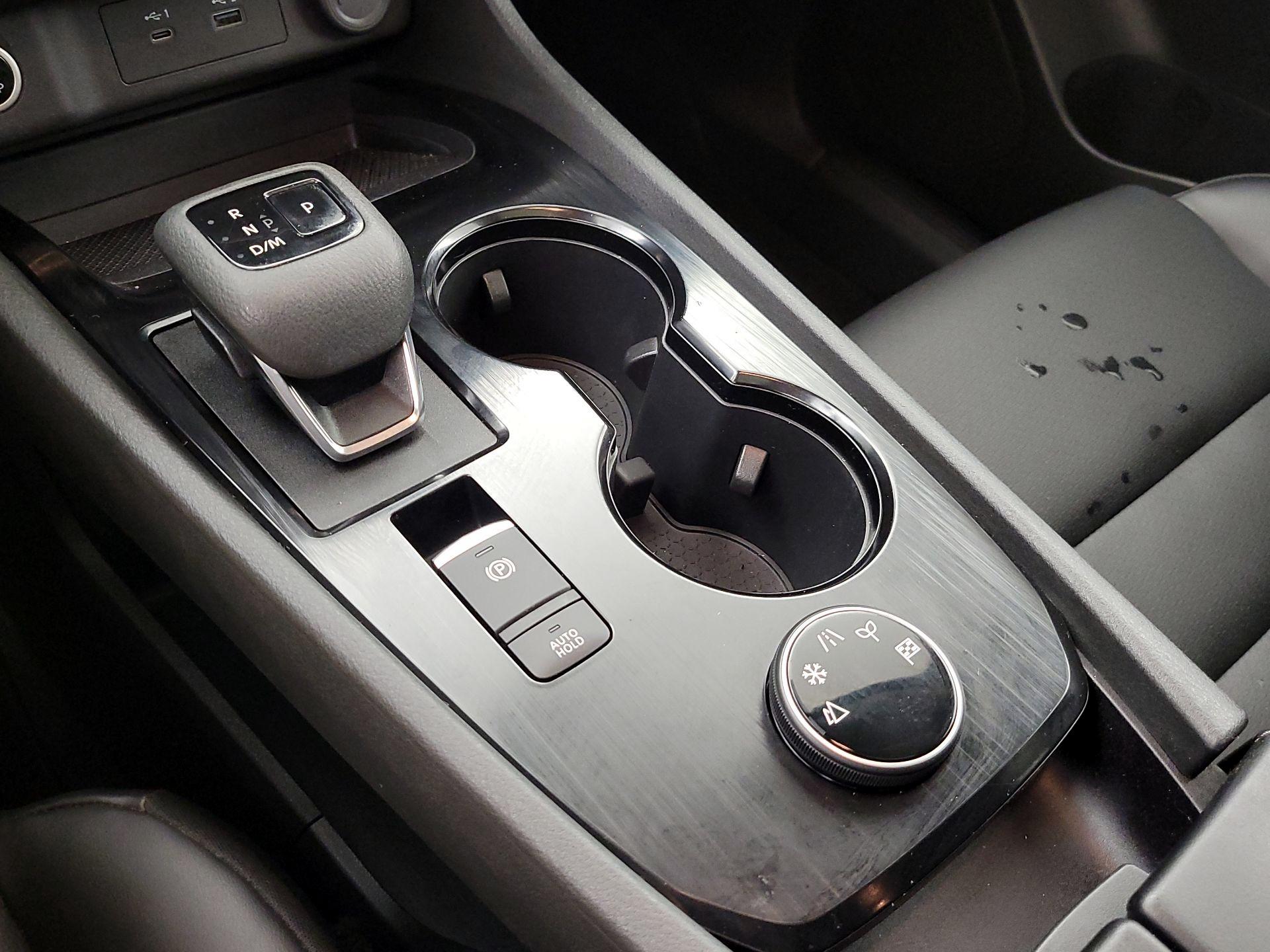 Thumbnail: 2022 Nissan Rogue - 17