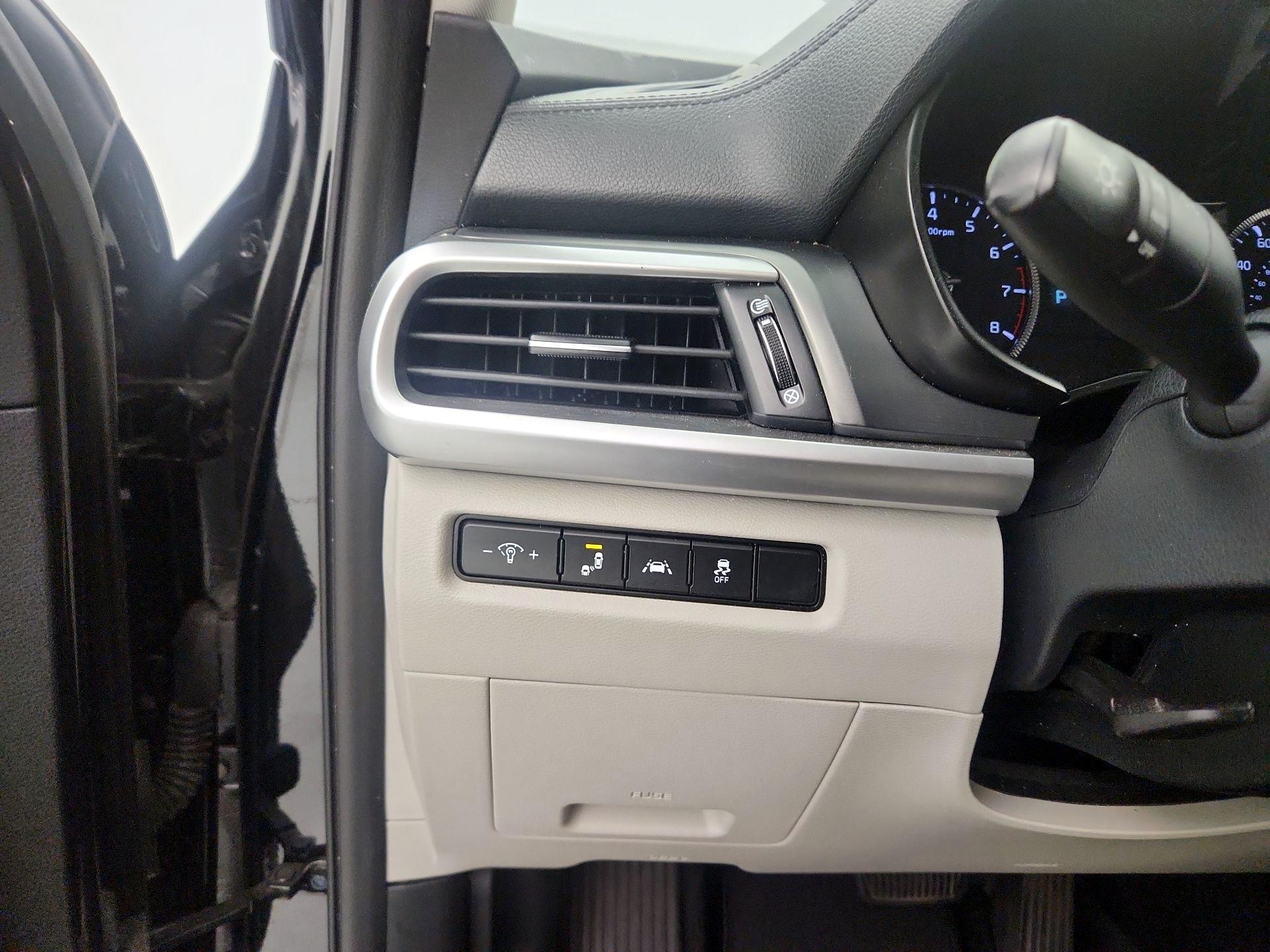 Thumbnail: 2021 Kia Telluride - 13