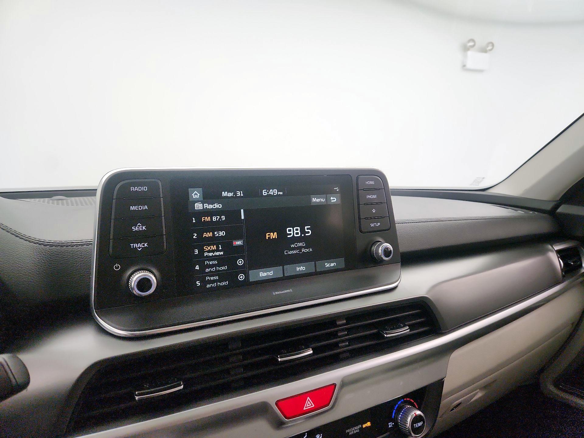 Thumbnail: 2021 Kia Telluride - 15